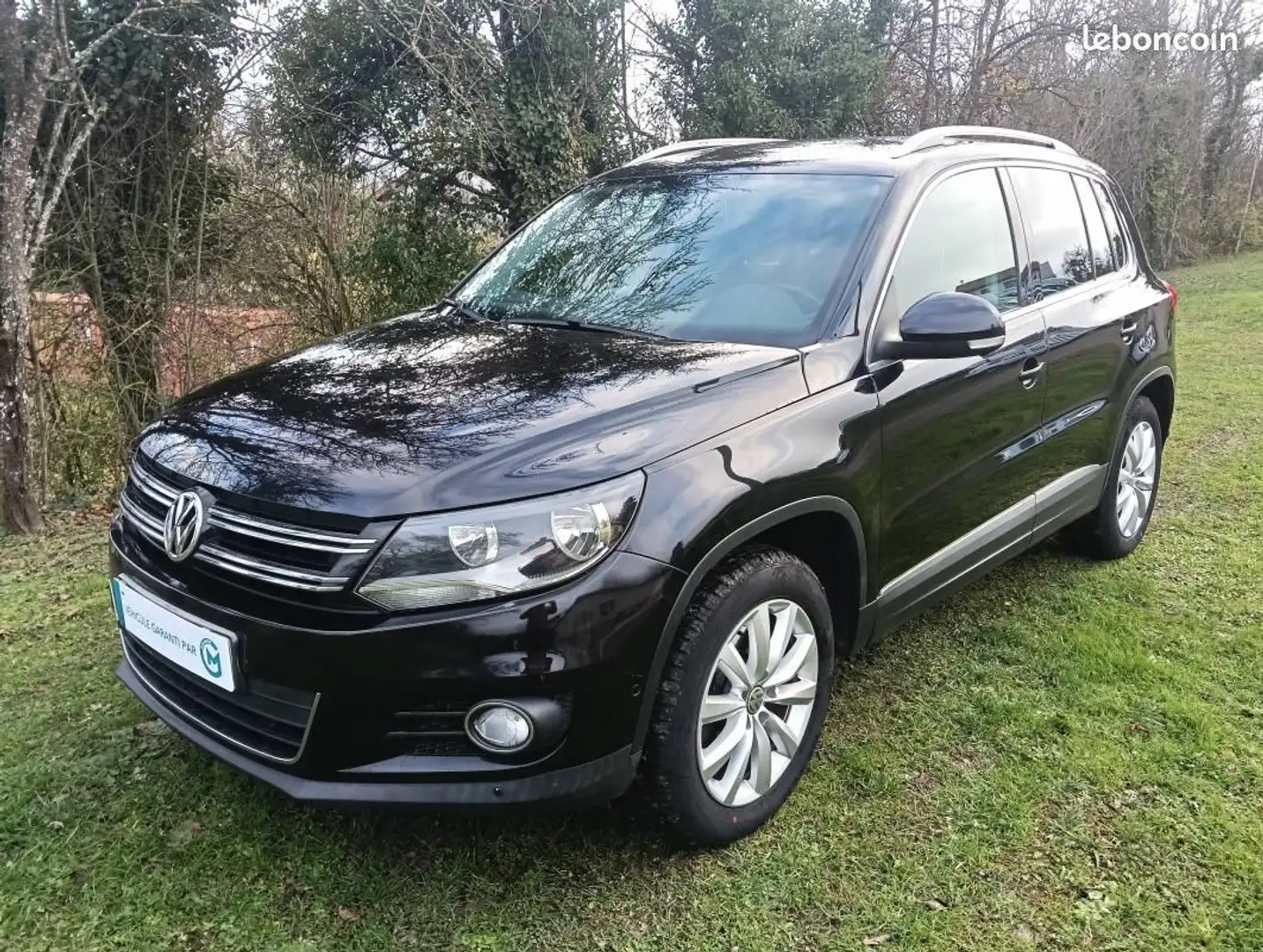 Volkswagen Tiguan 2.0 TDI 140 Sportline Révisé & garantie 12 mois Kit distribution Remplacé Noir - 1