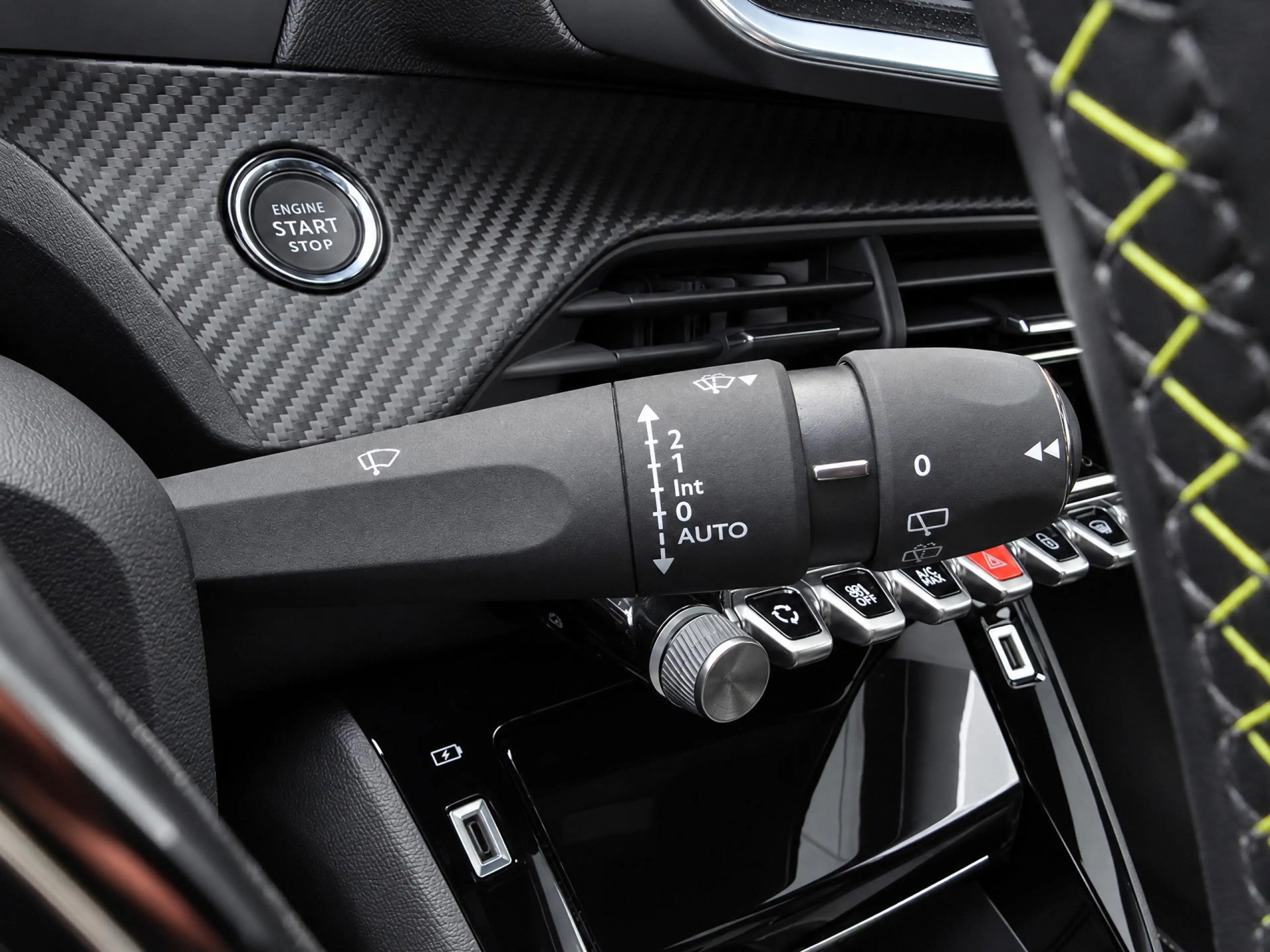 Peugeot e-208 EV GT 350 50 kWh — photo 15