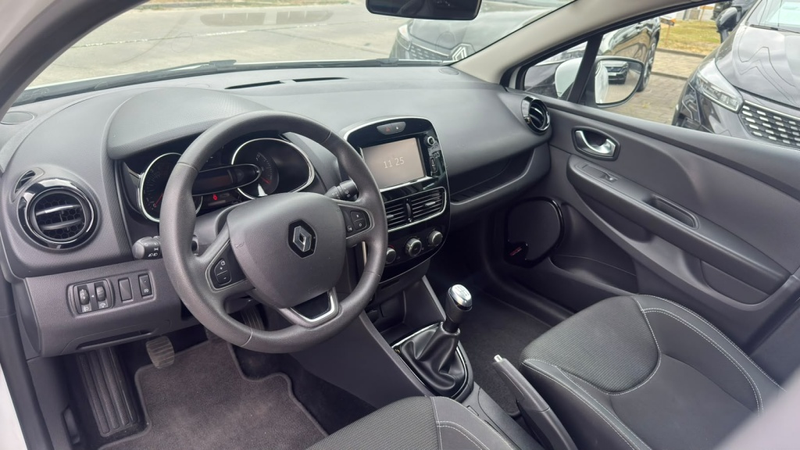 Renault Clio 0.9 TCe Limited — photo 6