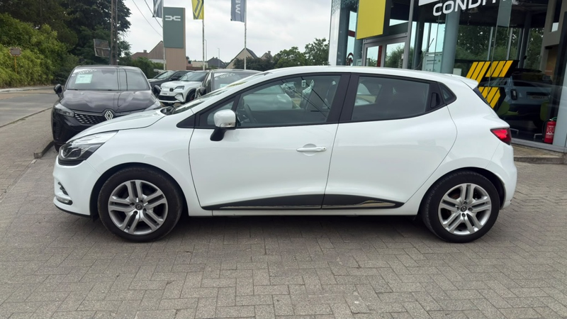 Renault Clio 0.9 TCe Limited — photo 2