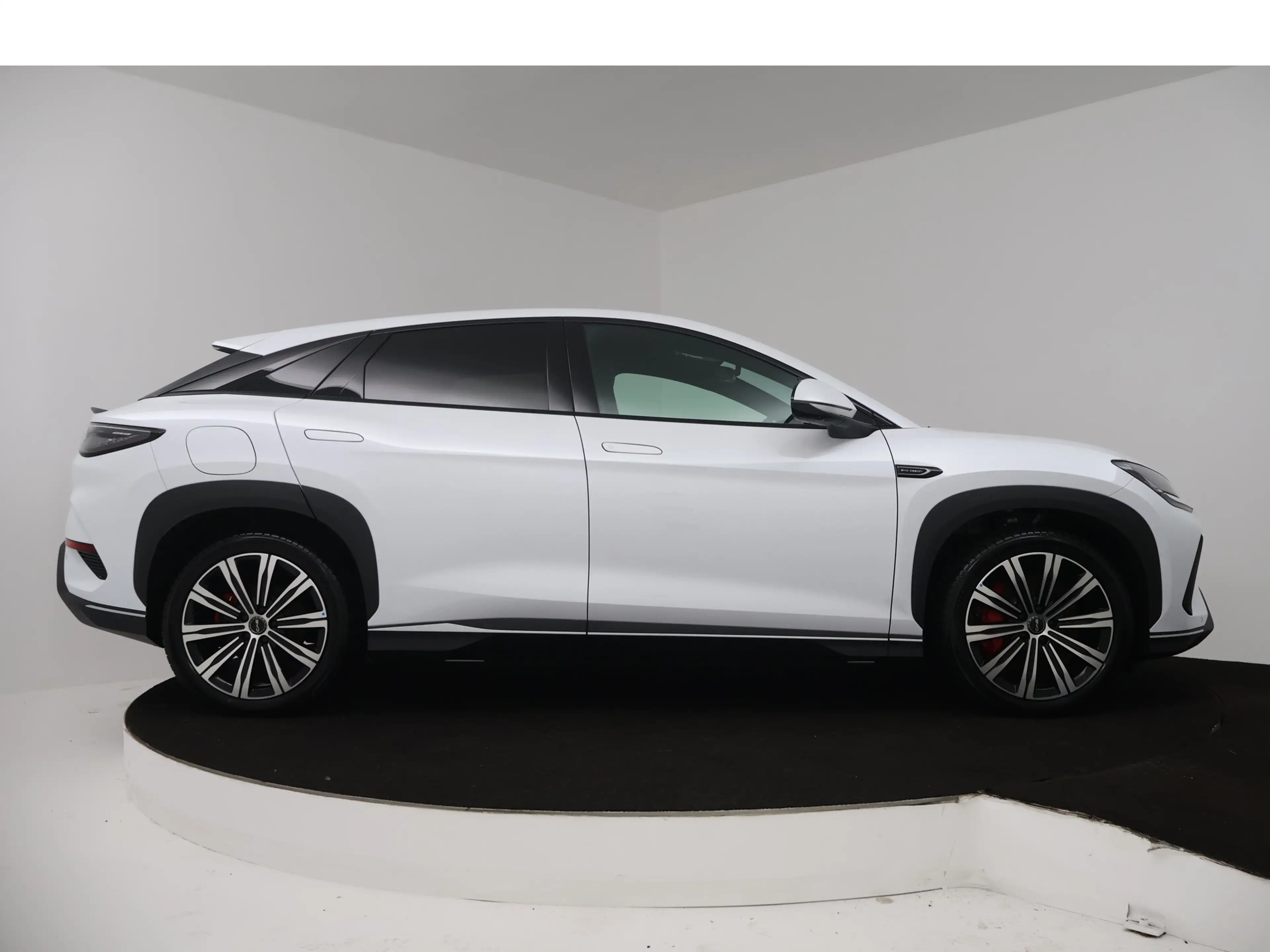 BYD Sealion 7 Design AWD 82.5 kWh — photo 14