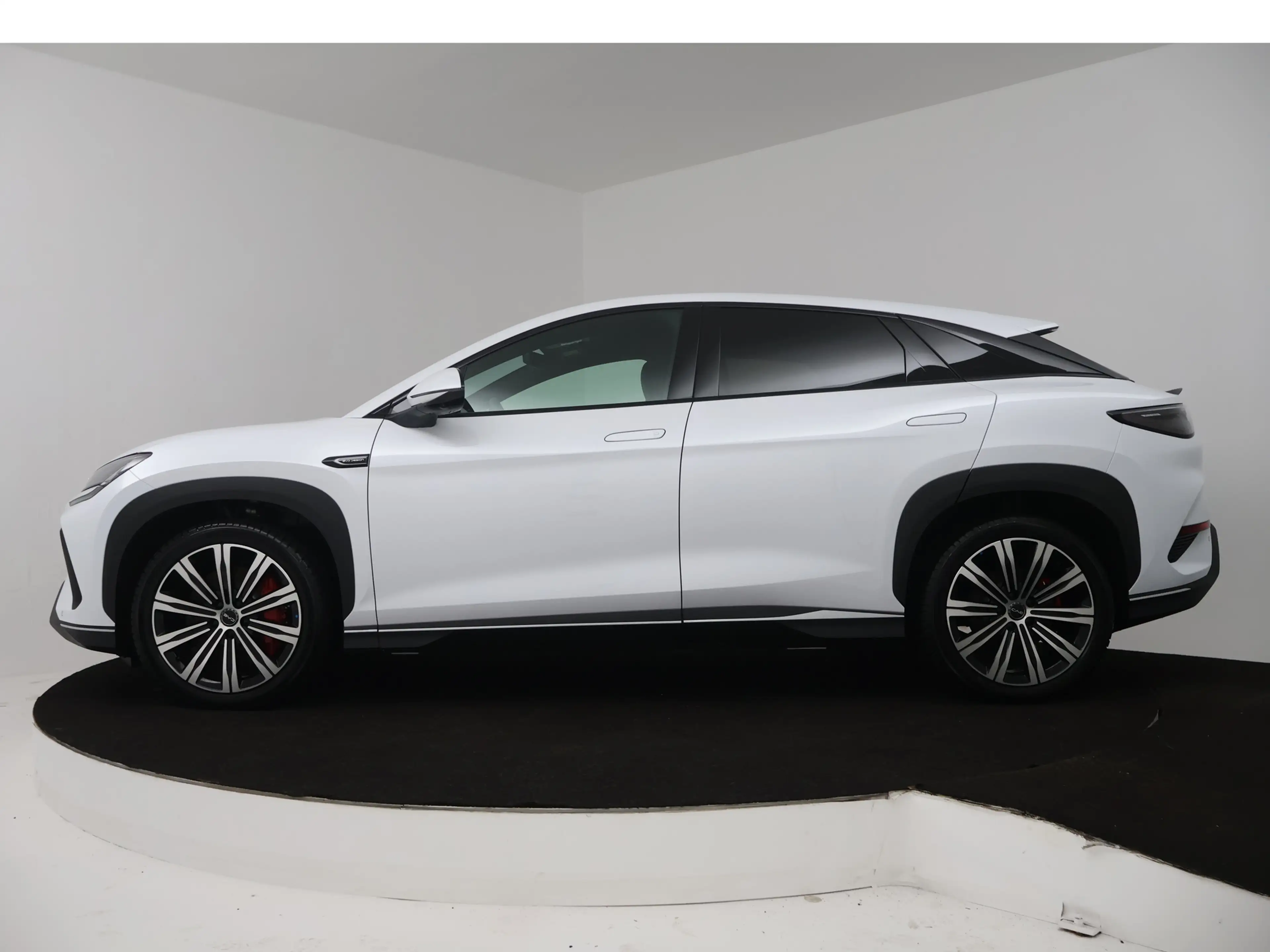 BYD Sealion 7 Design AWD 82.5 kWh — photo 3