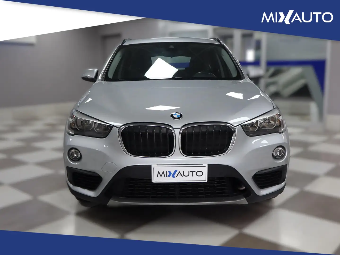 BMW X1 xDrive20d Business AUT EU6 Argent - 2