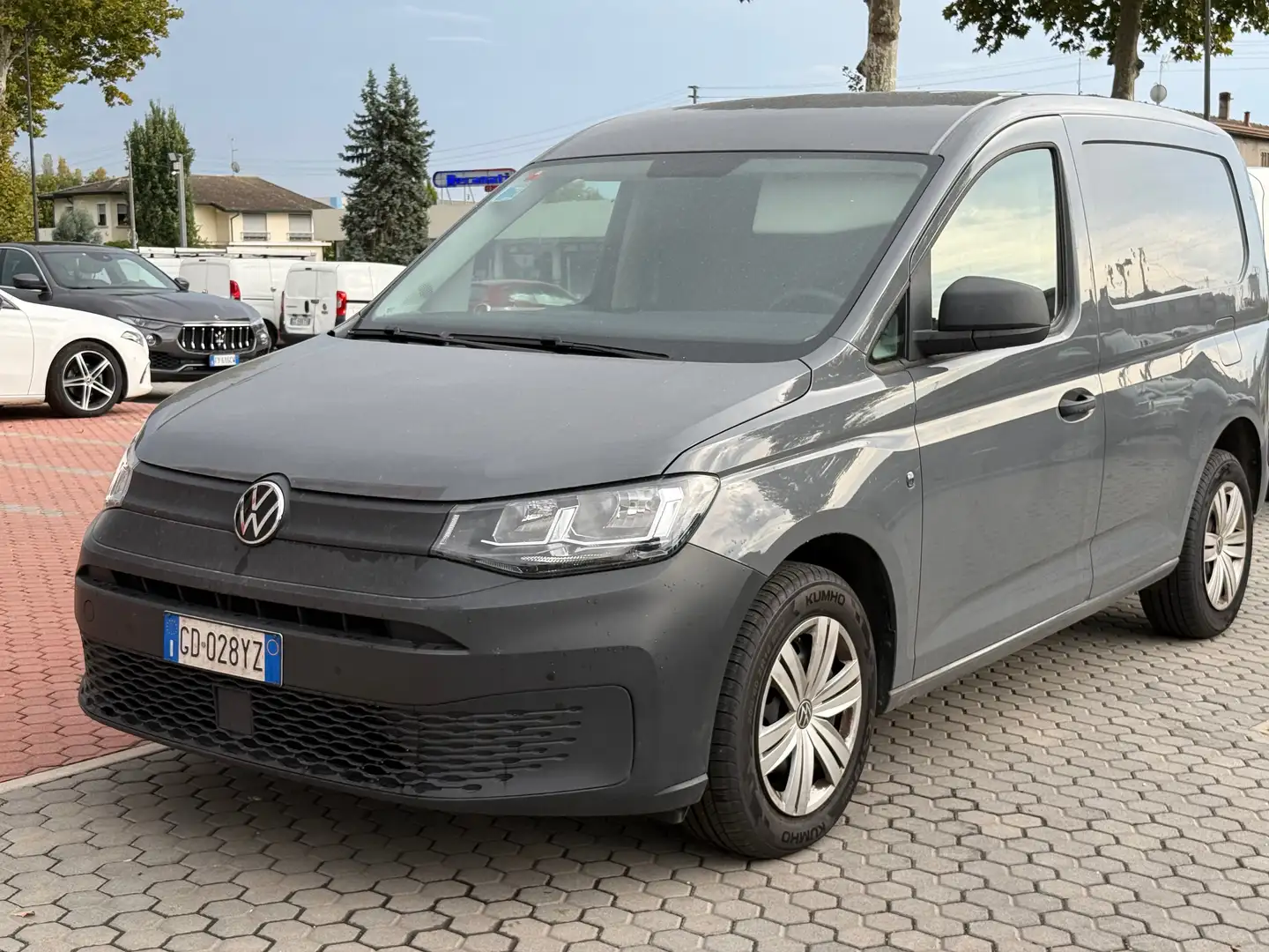 Volkswagen Caddy PROBLEMI AL CAMBIO Gris - 1
