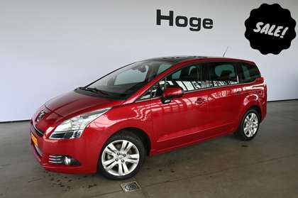 Peugeot 5008 1.6 GT Climate control Trekhaak Panoramadak Naviga