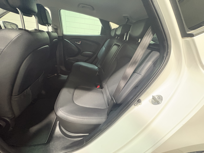 Hyundai iX35 2.0i Style Automaat, 18 inch, Cruise, Clima, Trekh — photo 12