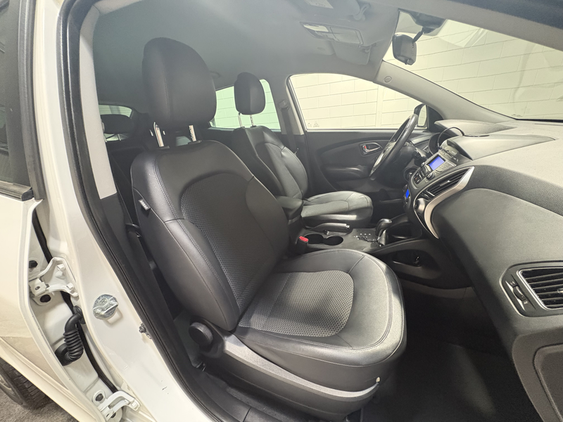 Hyundai iX35 2.0i Style Automaat, 18 inch, Cruise, Clima, Trekh — photo 14