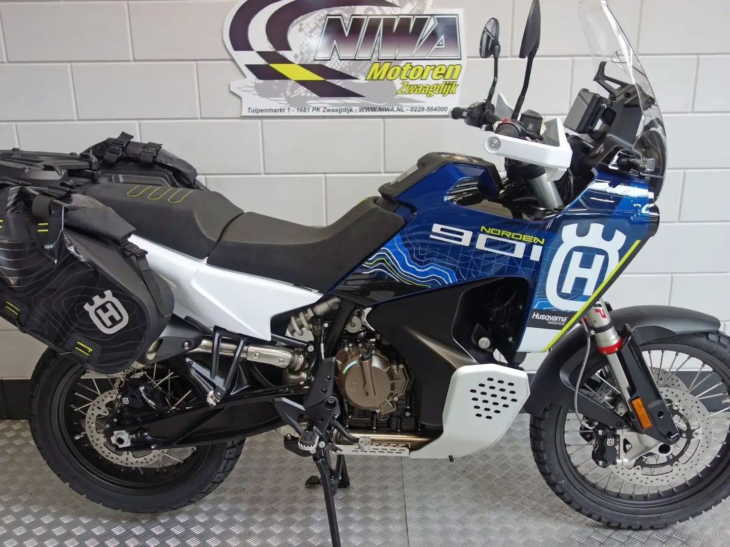 Husqvarna Norden 901 EXPEDITION Kék - 1