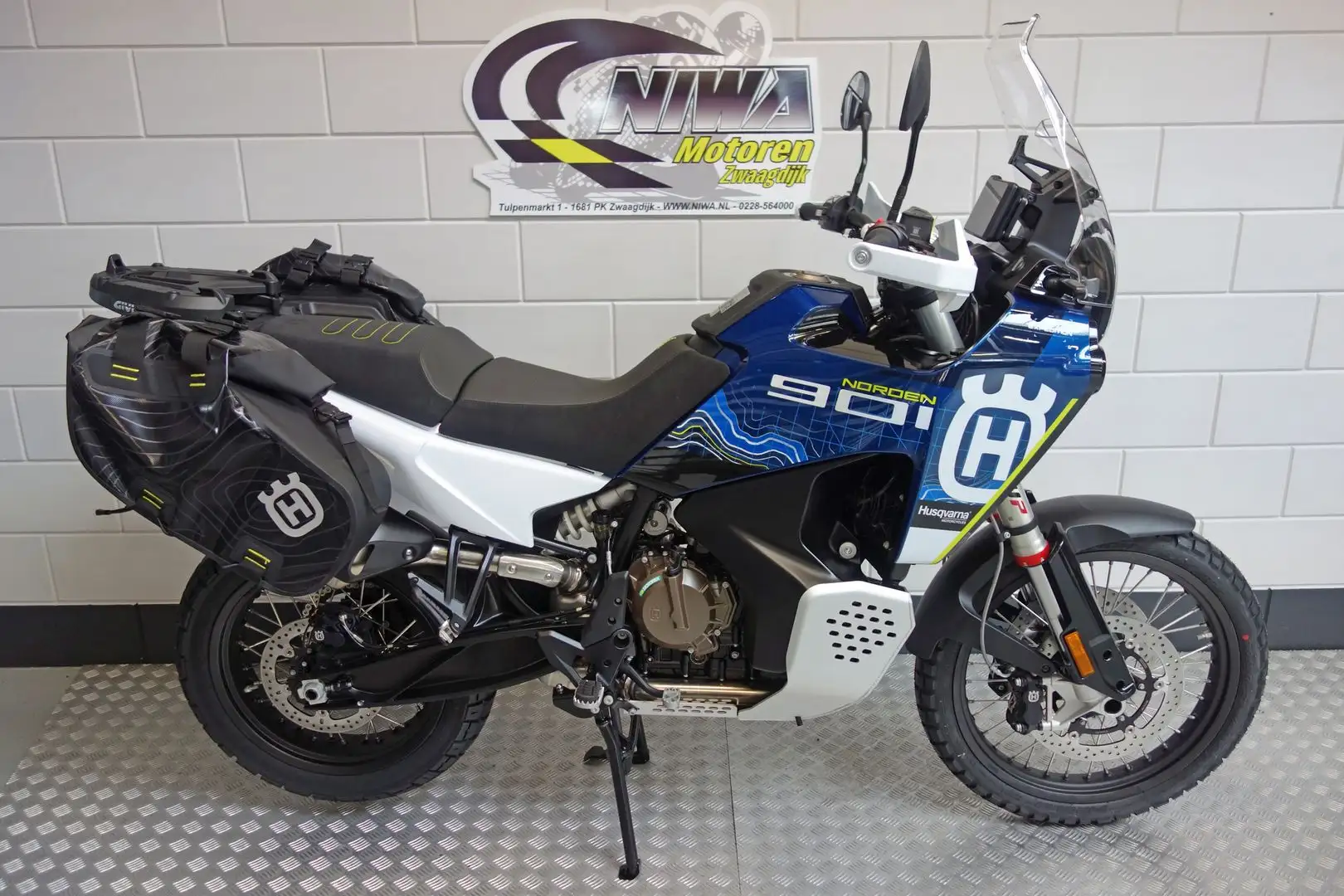 Husqvarna Norden 901 EXPEDITION Blauw - 1