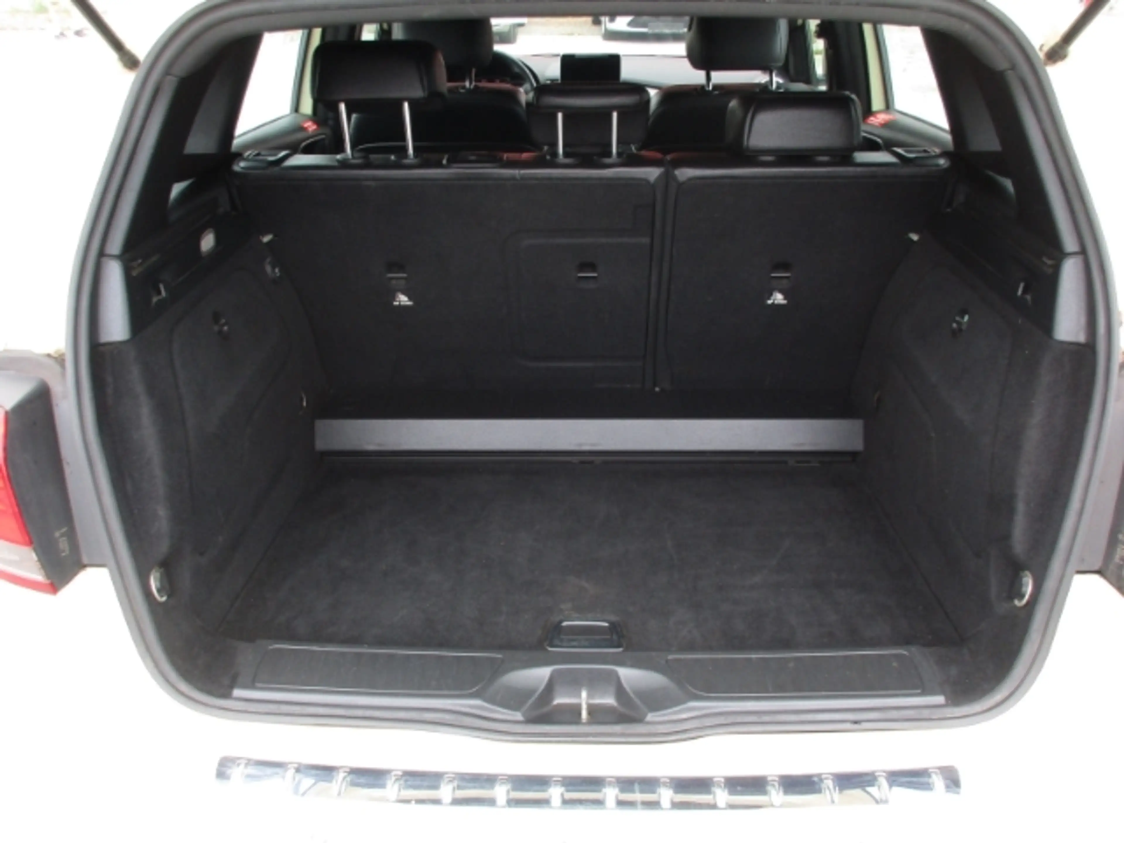 Mercedes-Benz B 180 d CDI 1 Hand Fahrerprofil Musikstreaming SHZ Parkl — photo 7