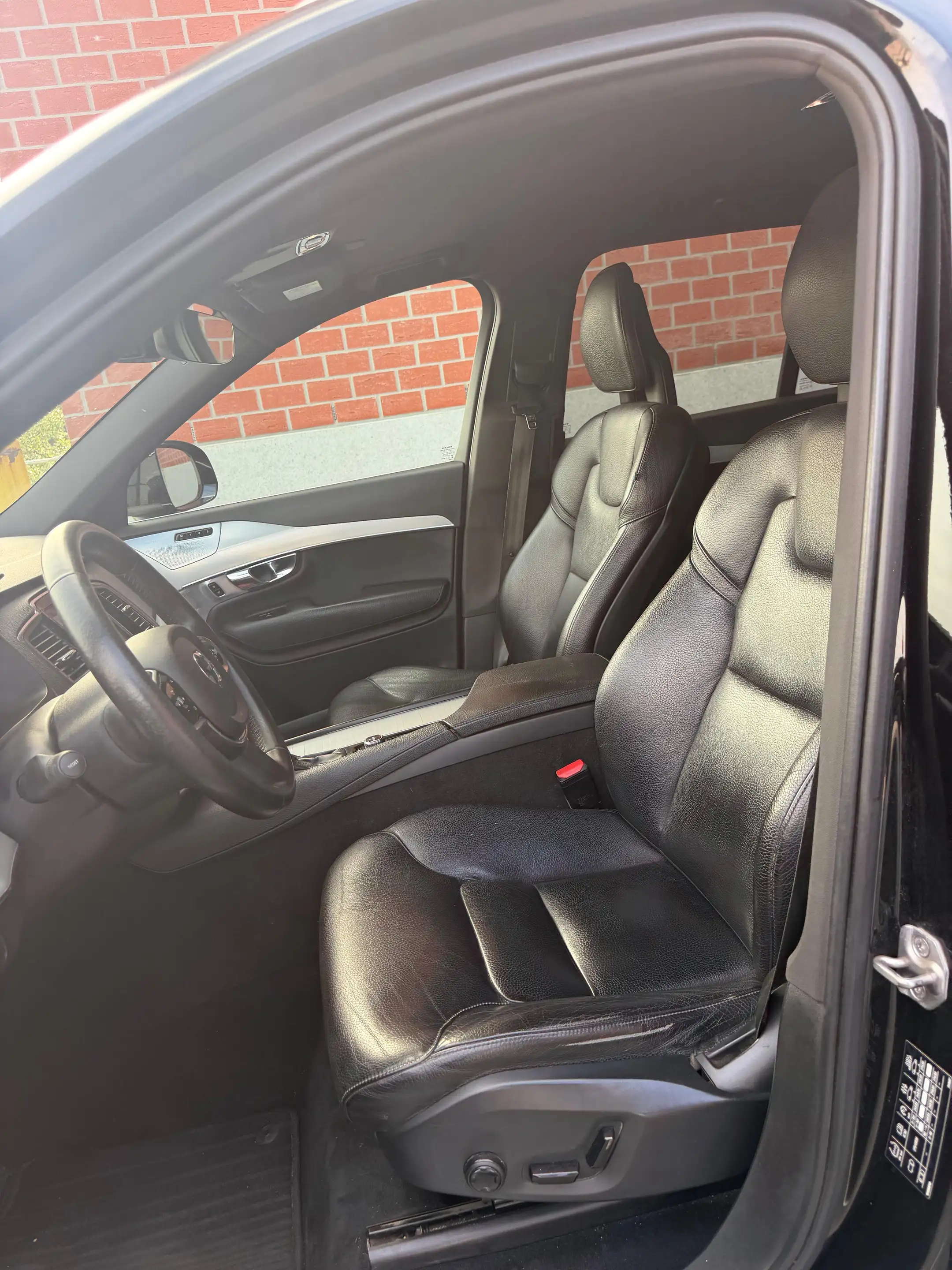 Volvo XC90 XC90 2.0 D5 Eco 4WD Momentum 7pl. Gear. — photo 11