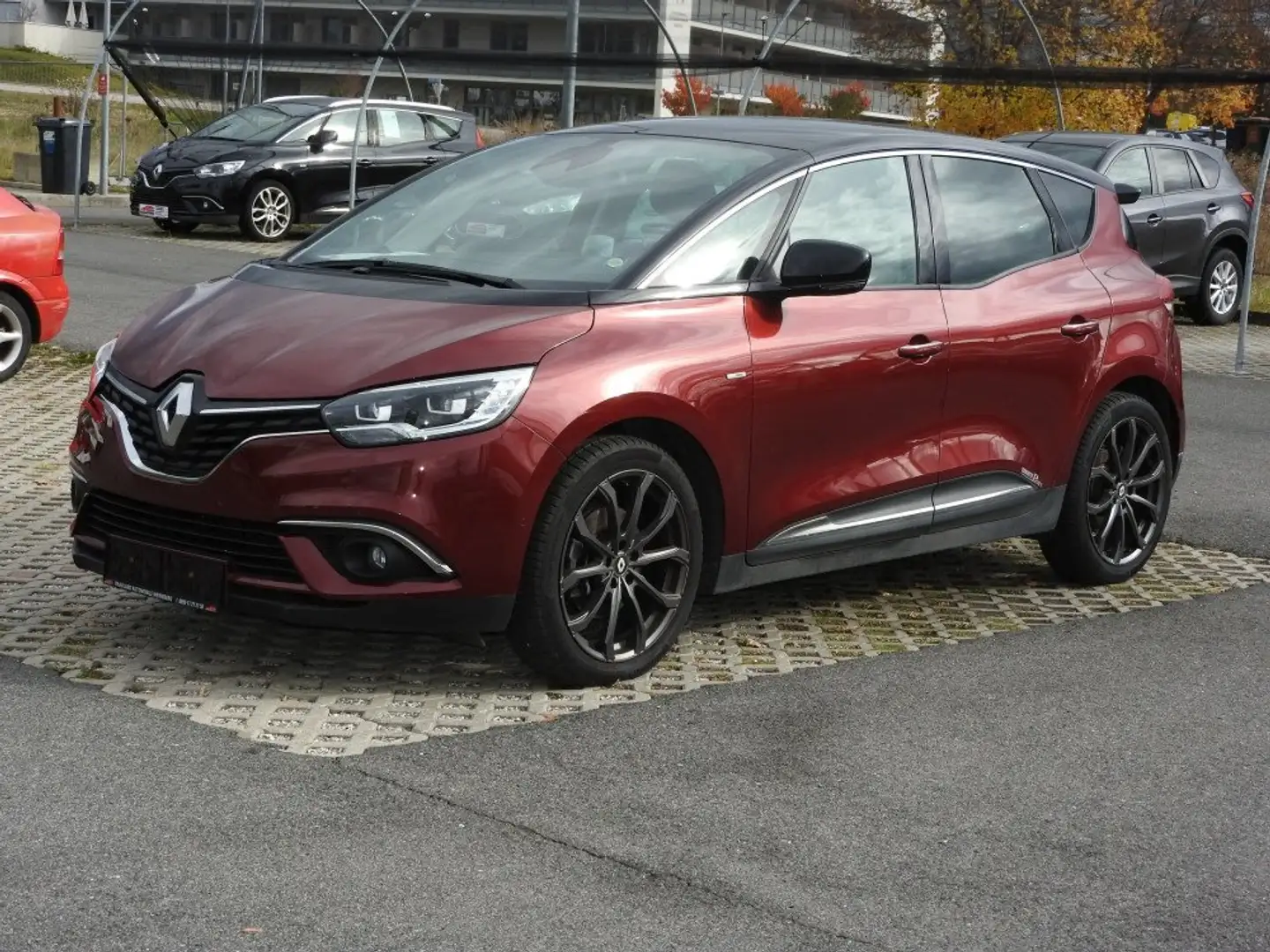 Renault Scenic Scénic TCe 140 EDC PF BOSE +AHK+Panorama+Navi Rot - 1