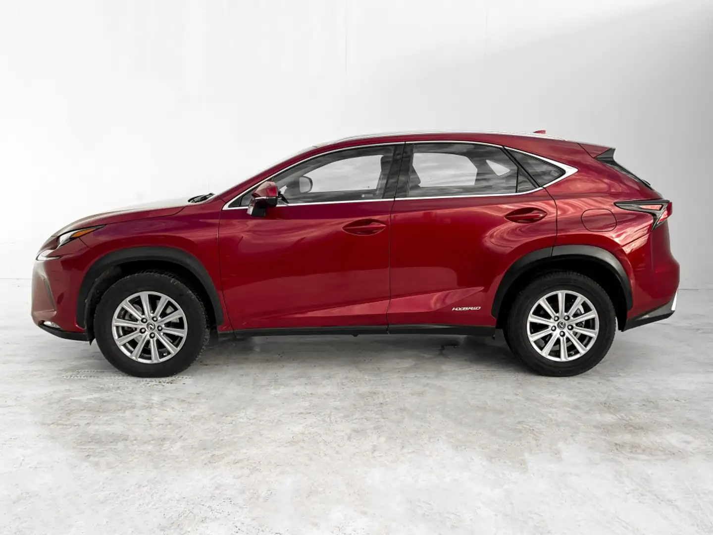 Lexus NX 300 300h Business Navigation 2WD Rojo - 2