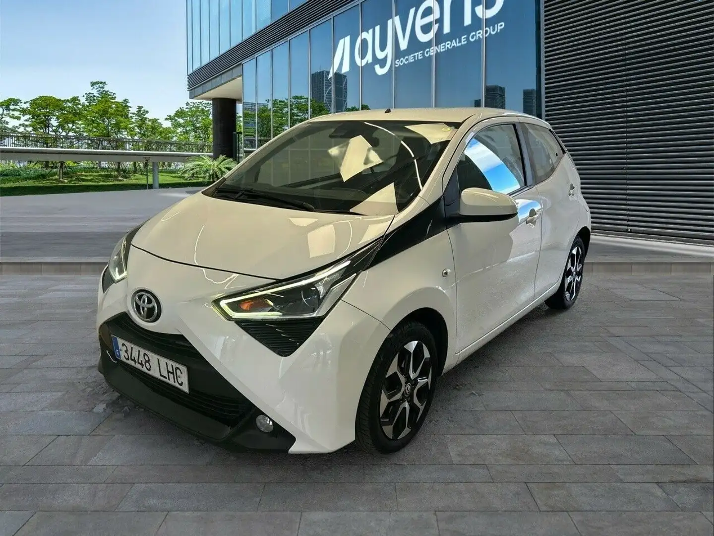 Toyota Aygo 70 x-play - 1