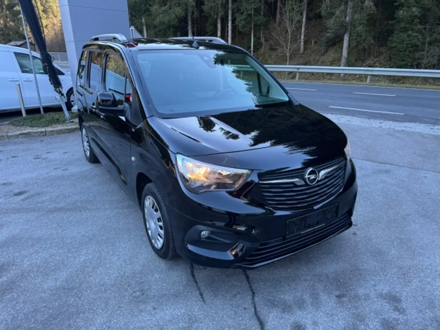 Opel Combo Life Combo Life 1,5 CDTI BlueInj. L L1H1 Innovation S/S Zwart - 2