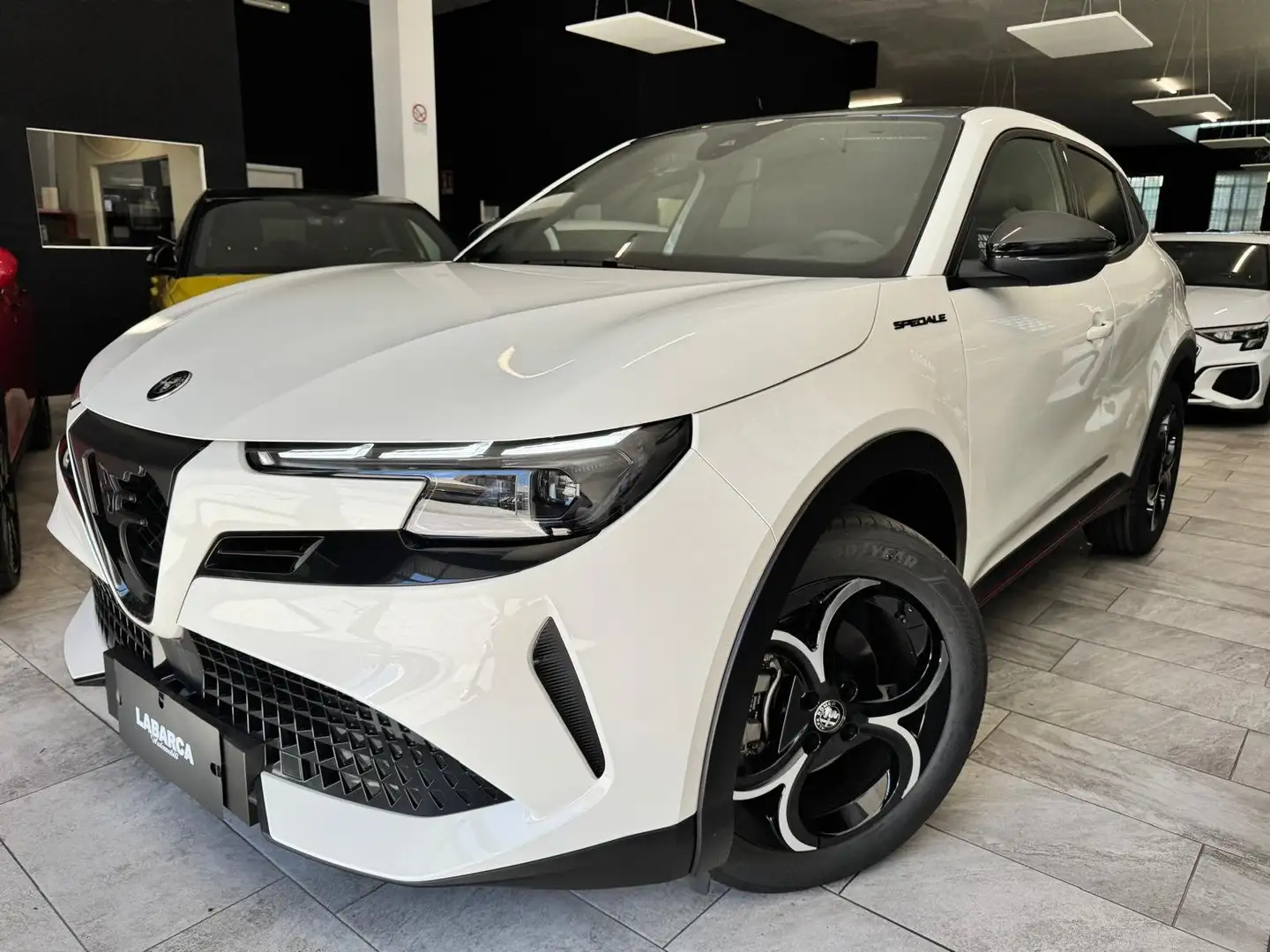 Alfa Romeo Junior 1.2 Hybrid TETTO Speciale 136cv edct6 Bílá - 1