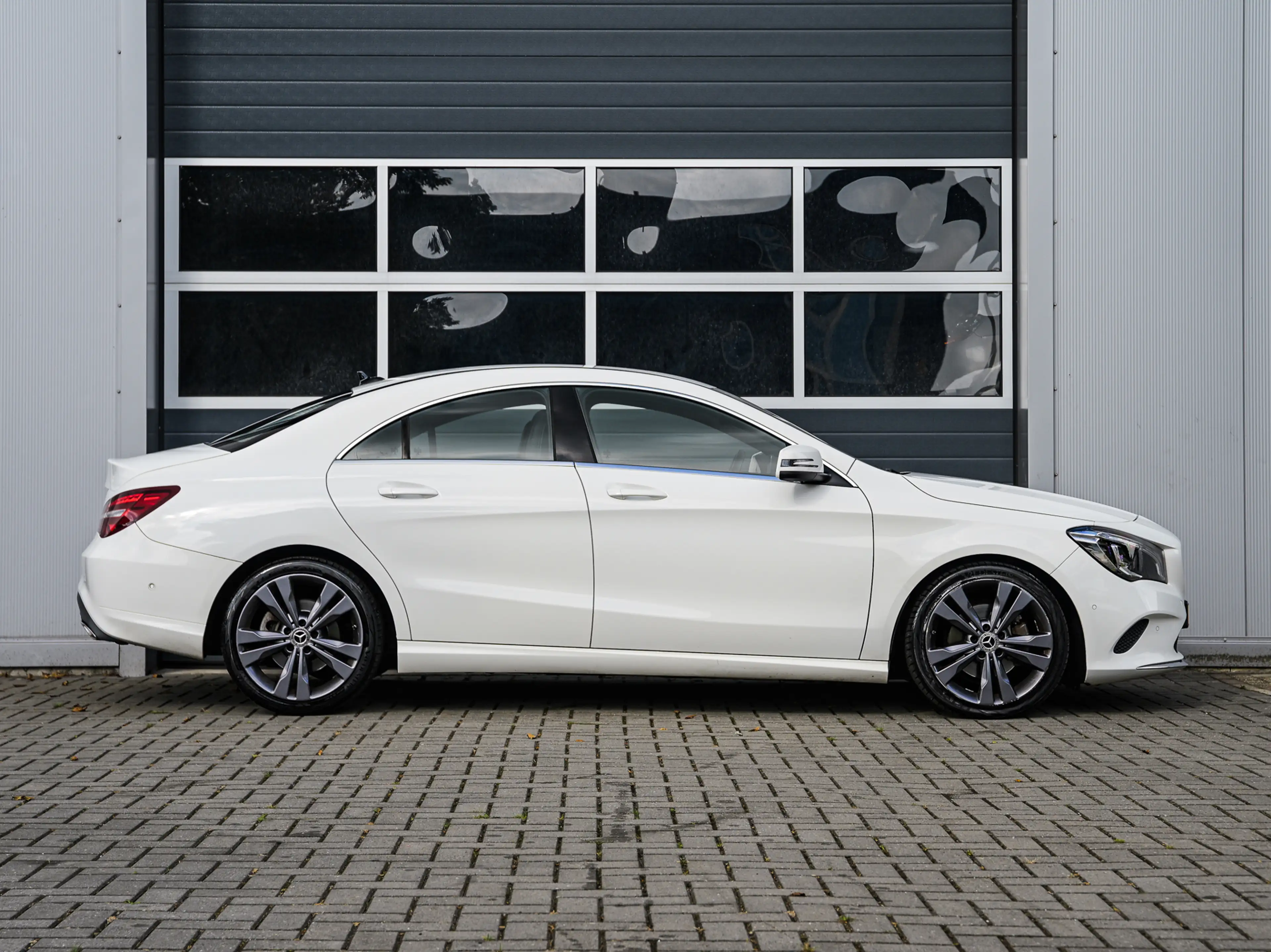 Mercedes-Benz CLA 180 Business Solution | Full LED | Camera | Navi | PDC — photo 13