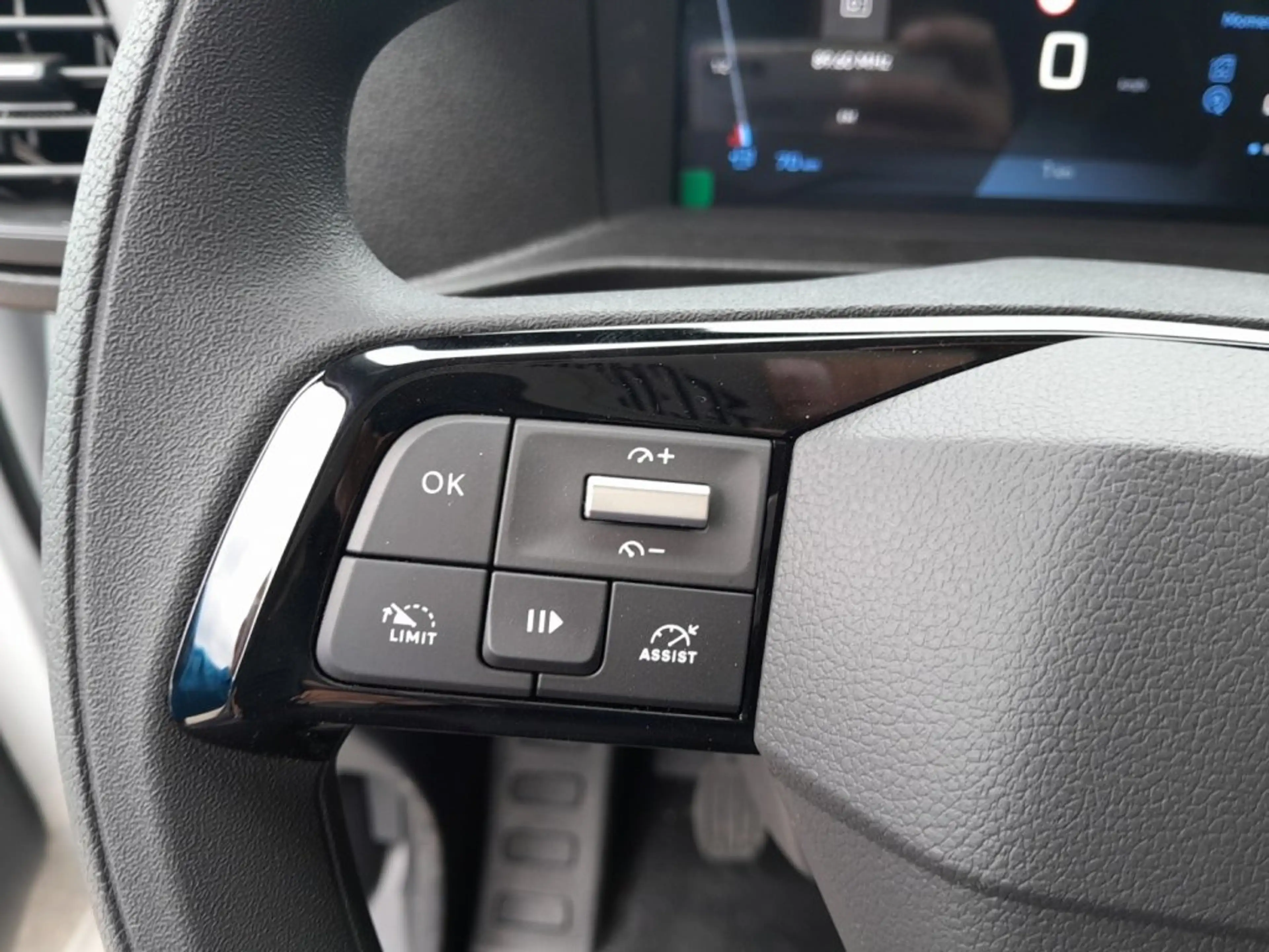 Peugeot Expert L2 BlueHDi 120 S&S 6-Gang — photo 9
