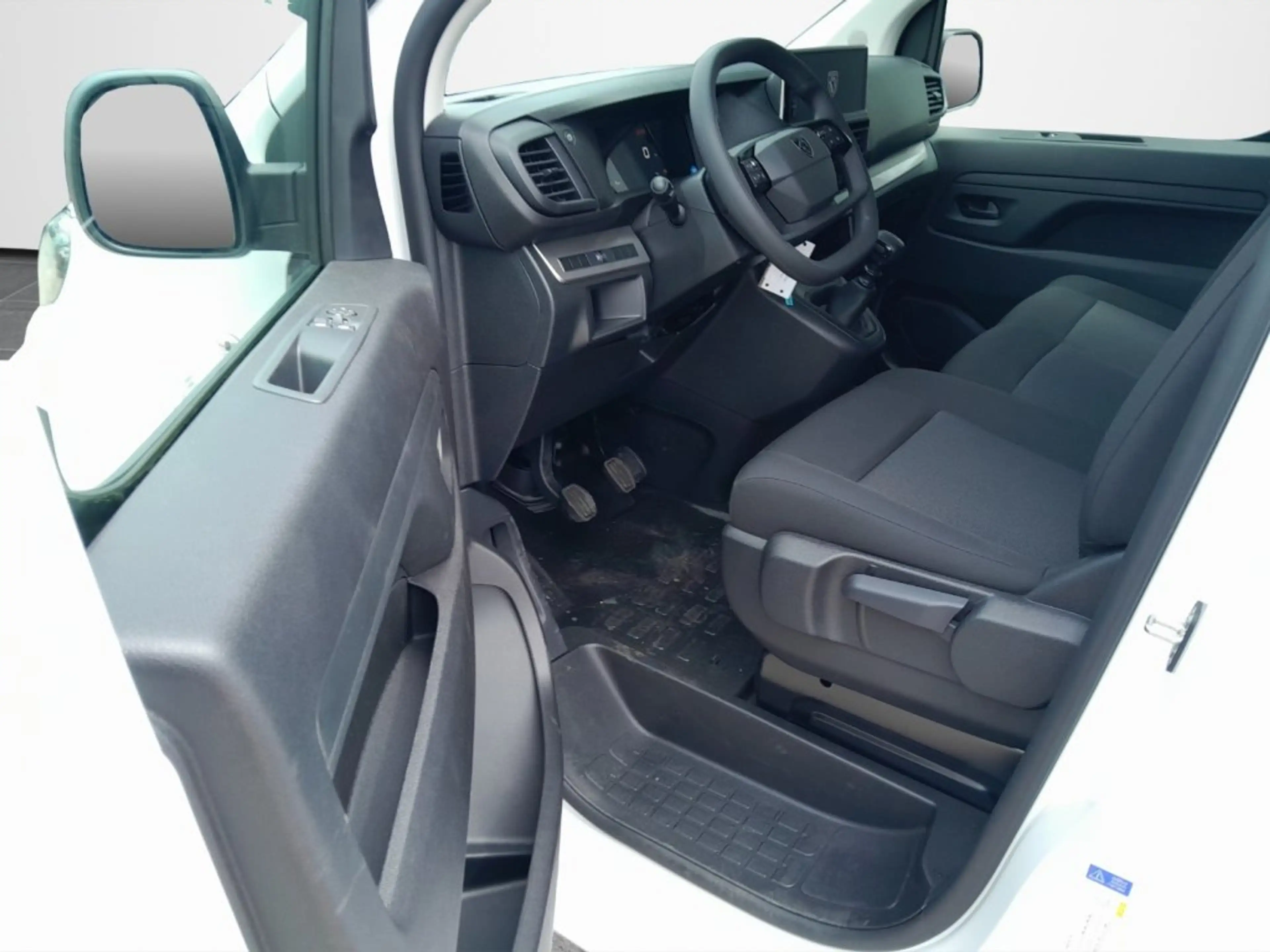 Peugeot Expert L2 BlueHDi 120 S&S 6-Gang — photo 7