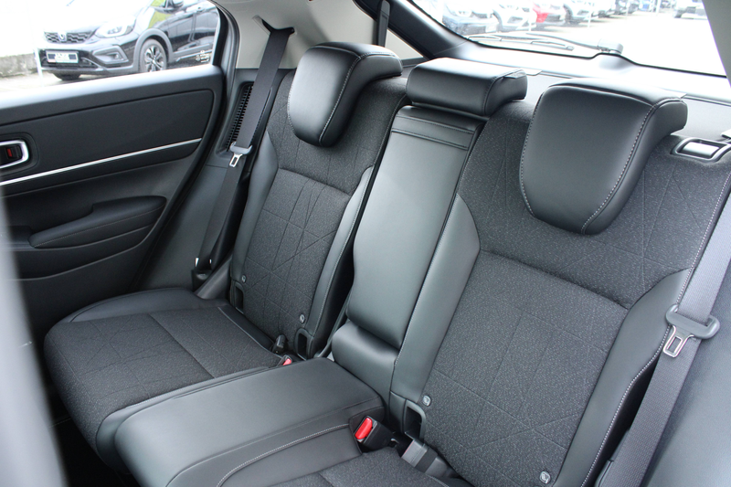 Honda HR-V Elegance — photo 12