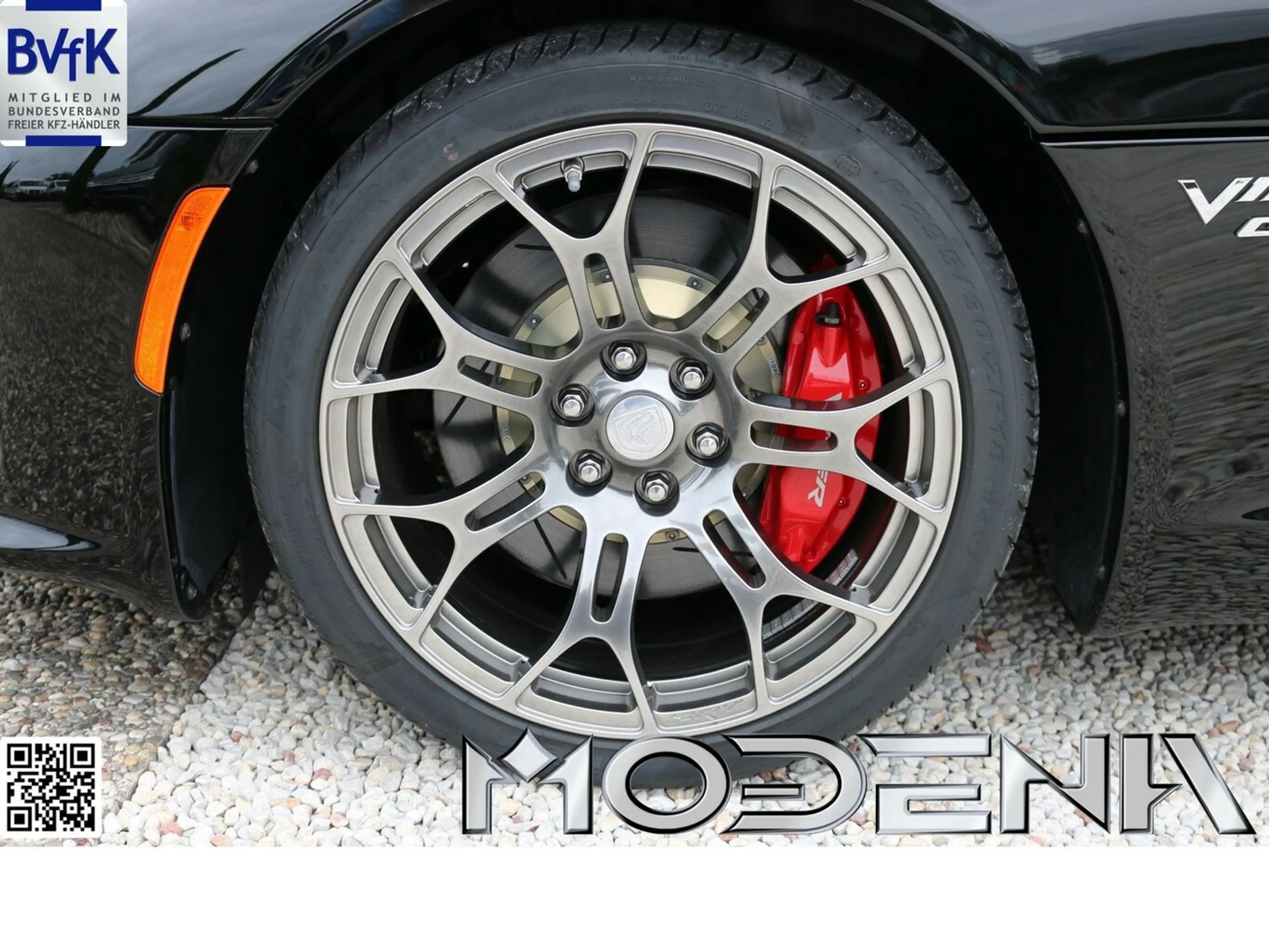 Dodge Viper — photo 9