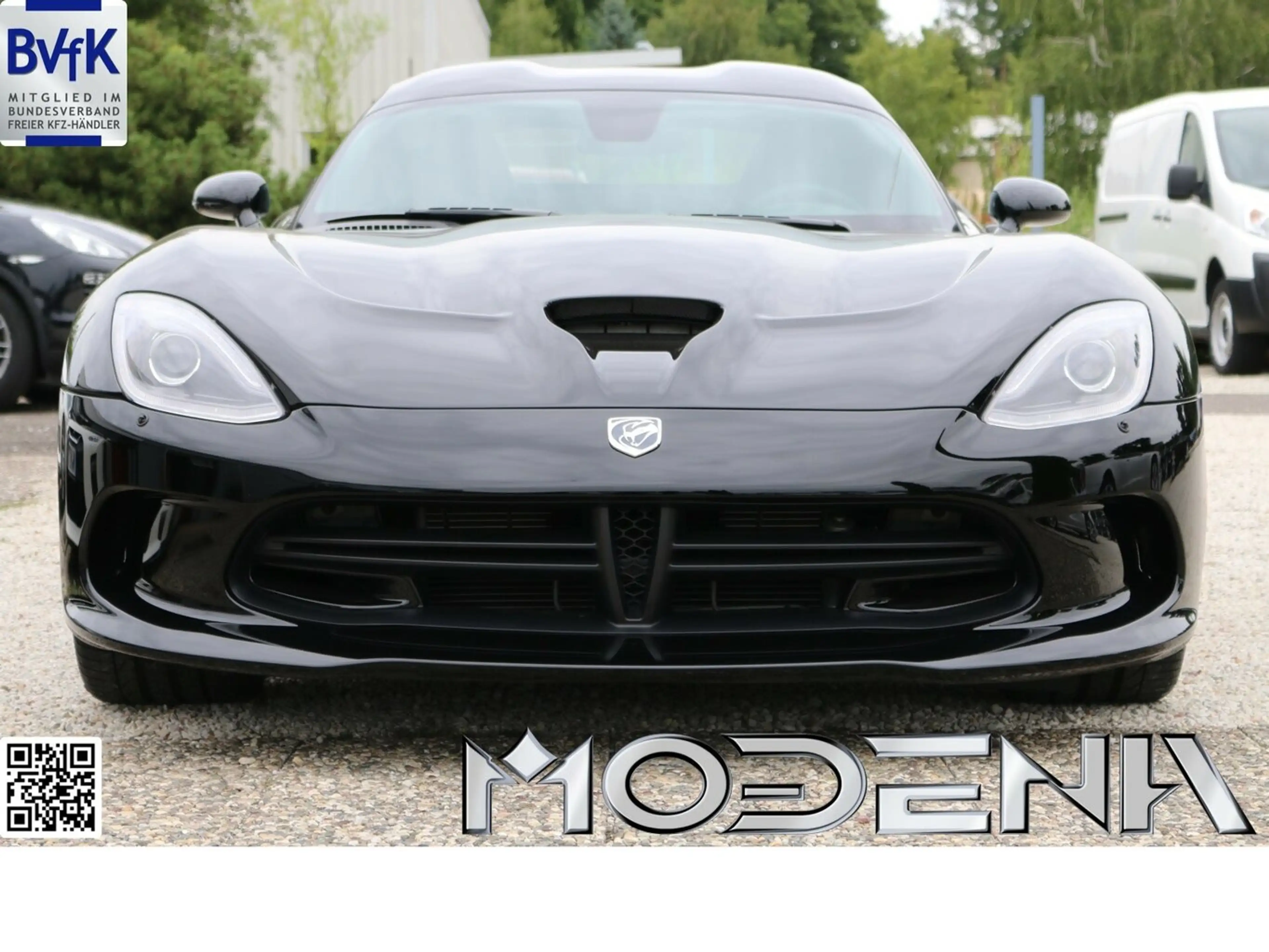 Dodge Viper — photo 11