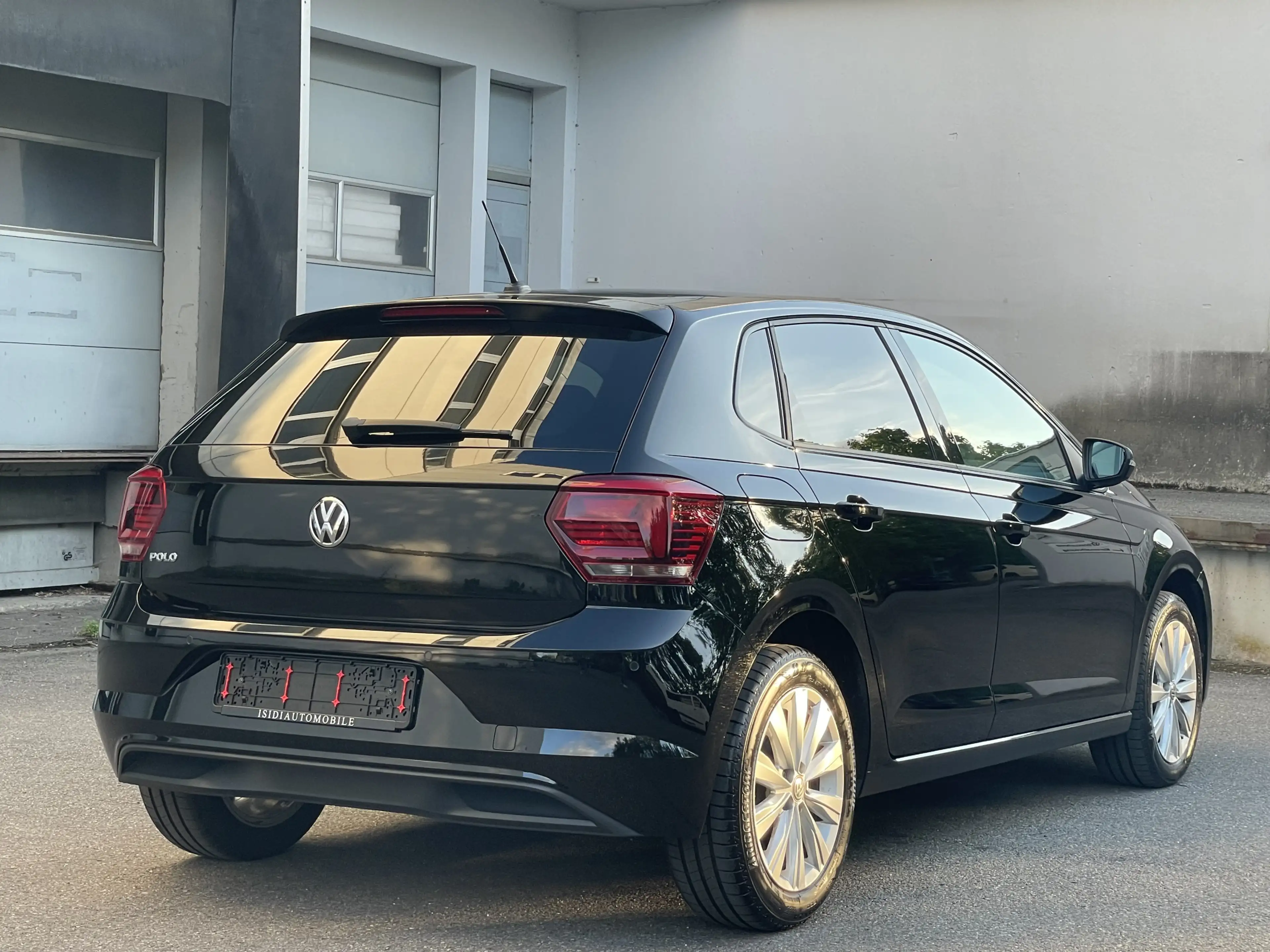 Volkswagen Polo Highline Sitzheizung Einparkhilfe Bluetooth — photo 6