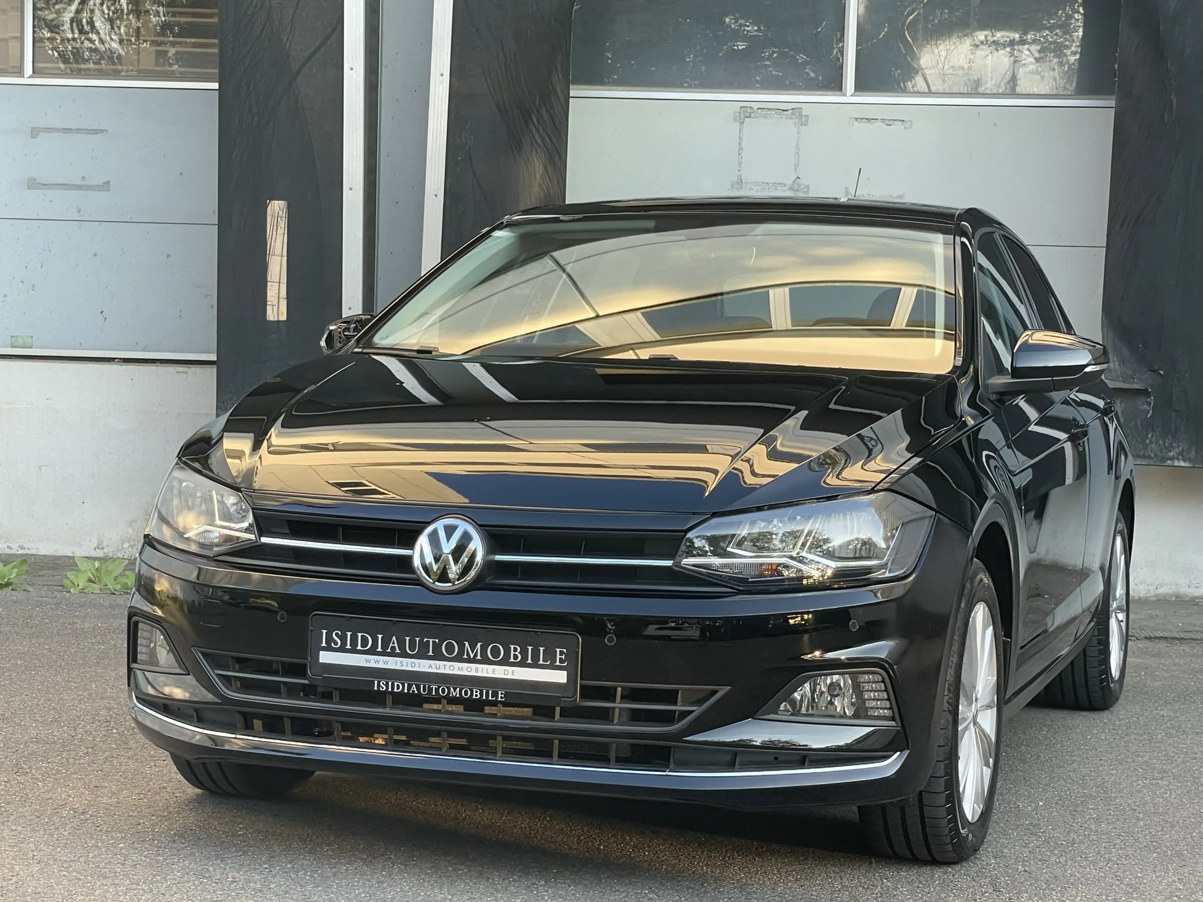 Volkswagen Polo Highline Sitzheizung Einparkhilfe Bluetooth