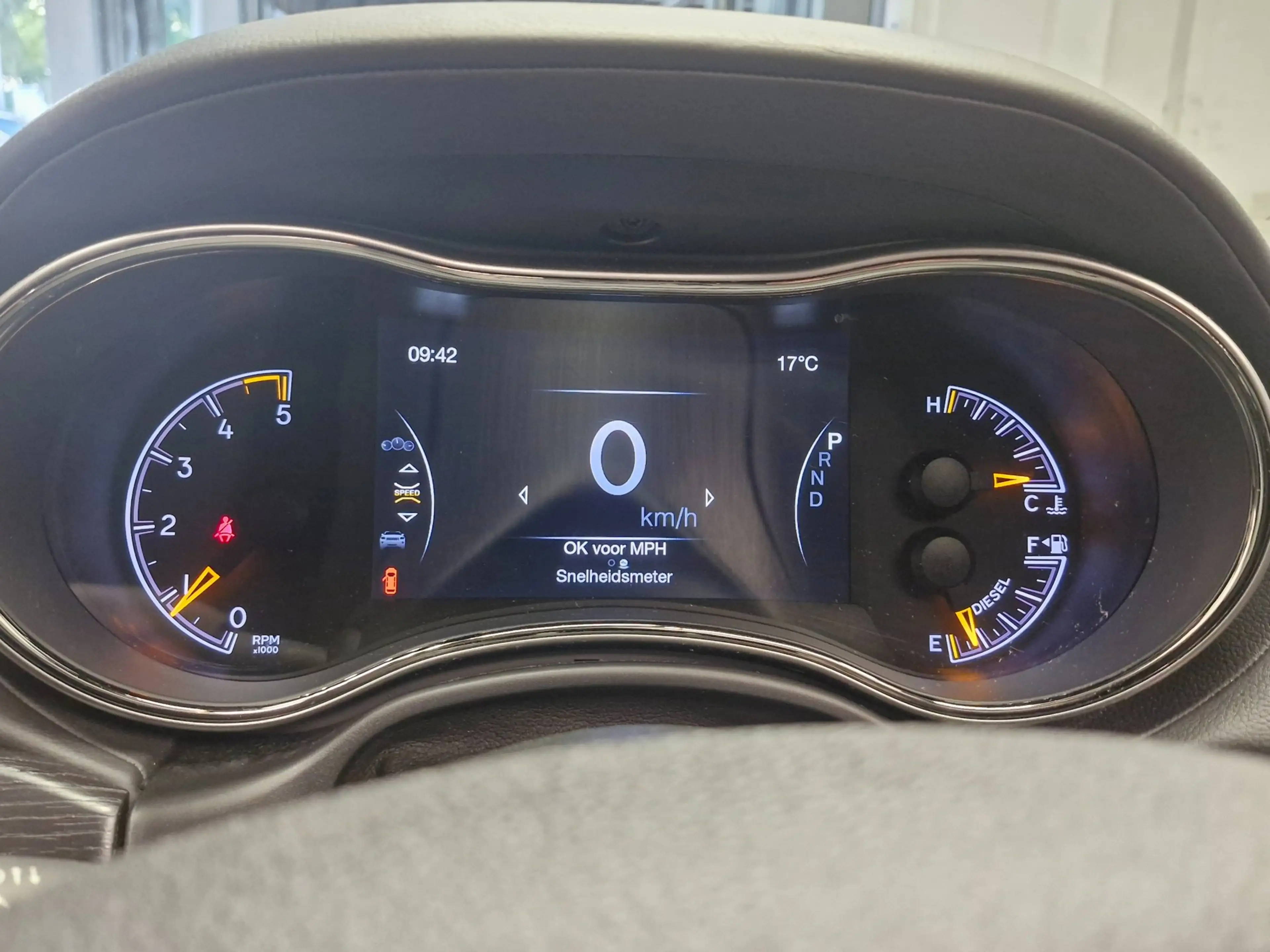 Jeep Grand Cherokee 3.0 CRD Overland PANO ! GOED ONDERH. ! AIRCO ! NAV — photo 14