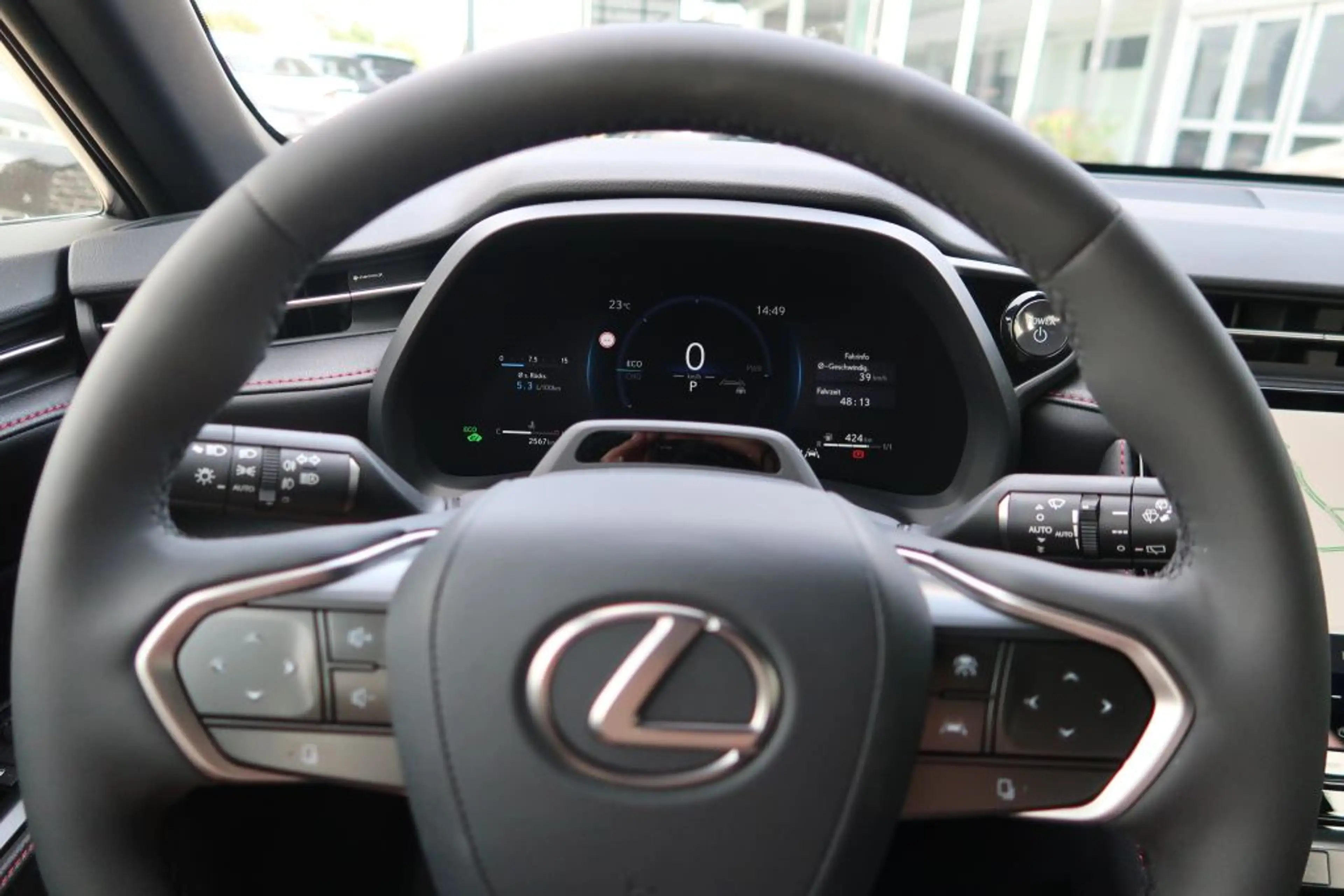 Lexus LBX FWD Elegant Black Edition + Technologie Paket + Sa — photo 15