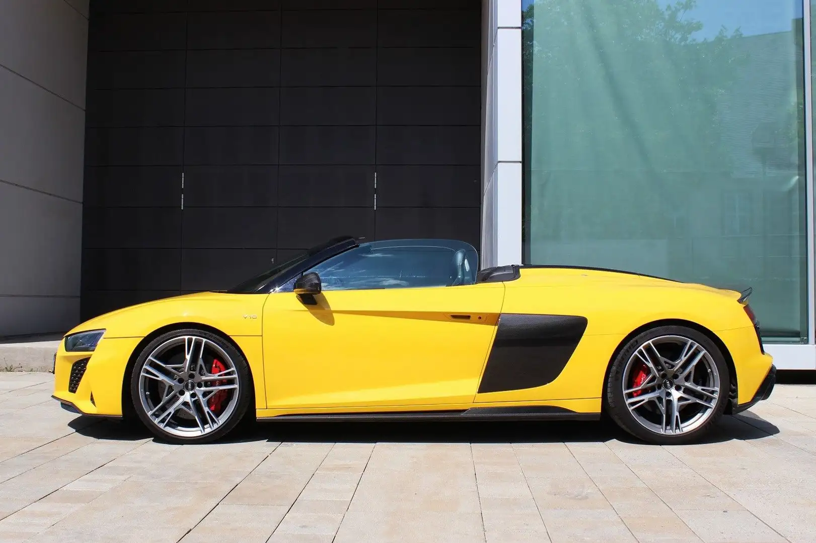 Audi R8 Spyder 5.2 FSI quattro performance | Capristo Jaune - 2