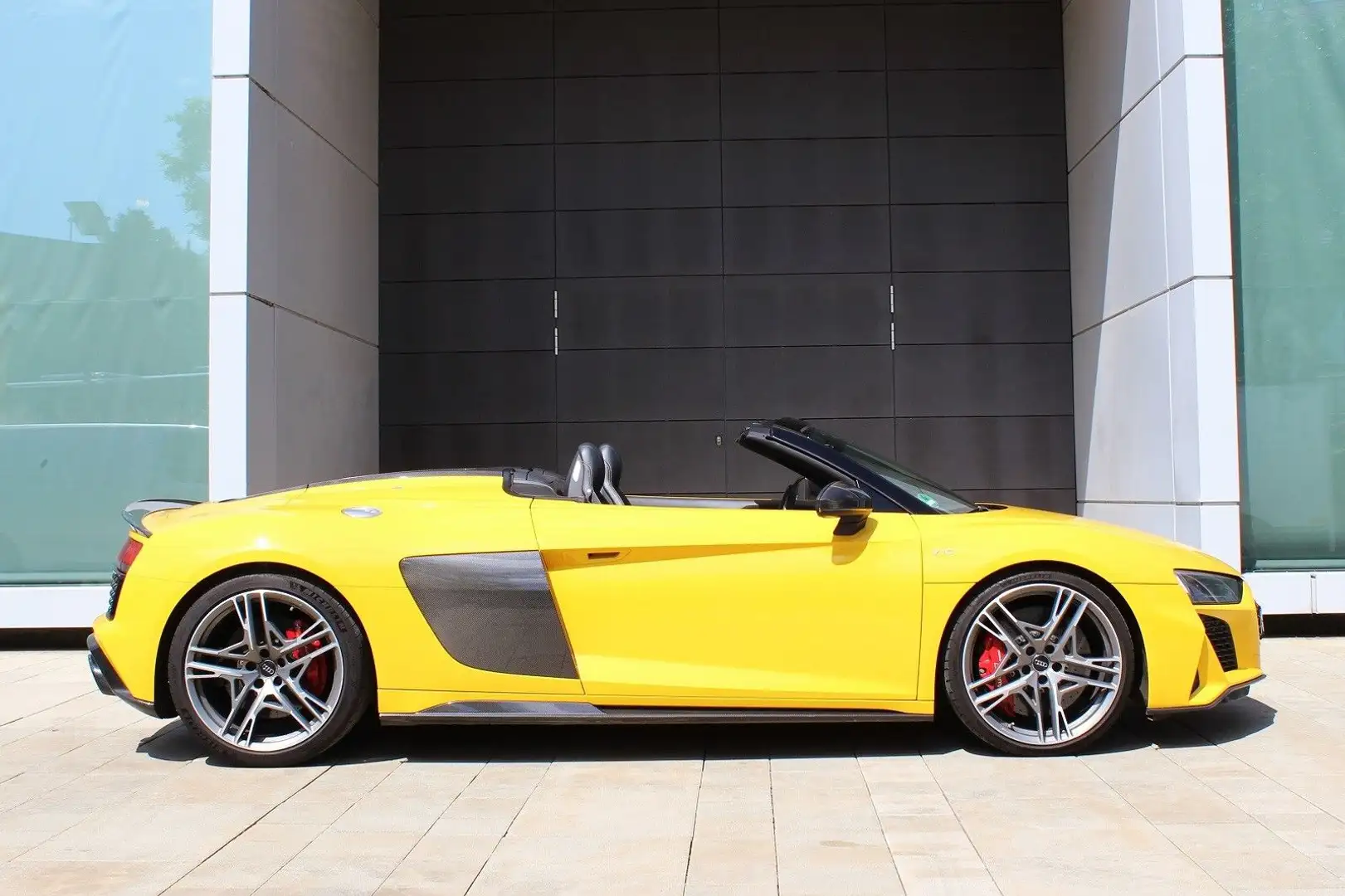 Audi R8 Spyder 5.2 FSI quattro performance | Capristo Gelb - 2