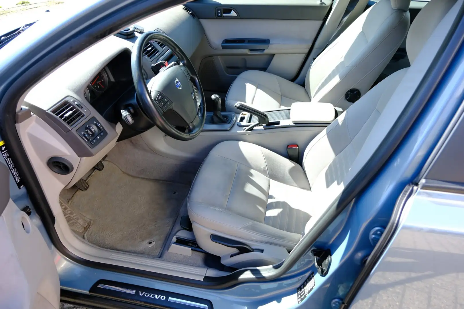 Volvo V50 1.8 Edition I Clima|Cruise|LMV Azul - 2