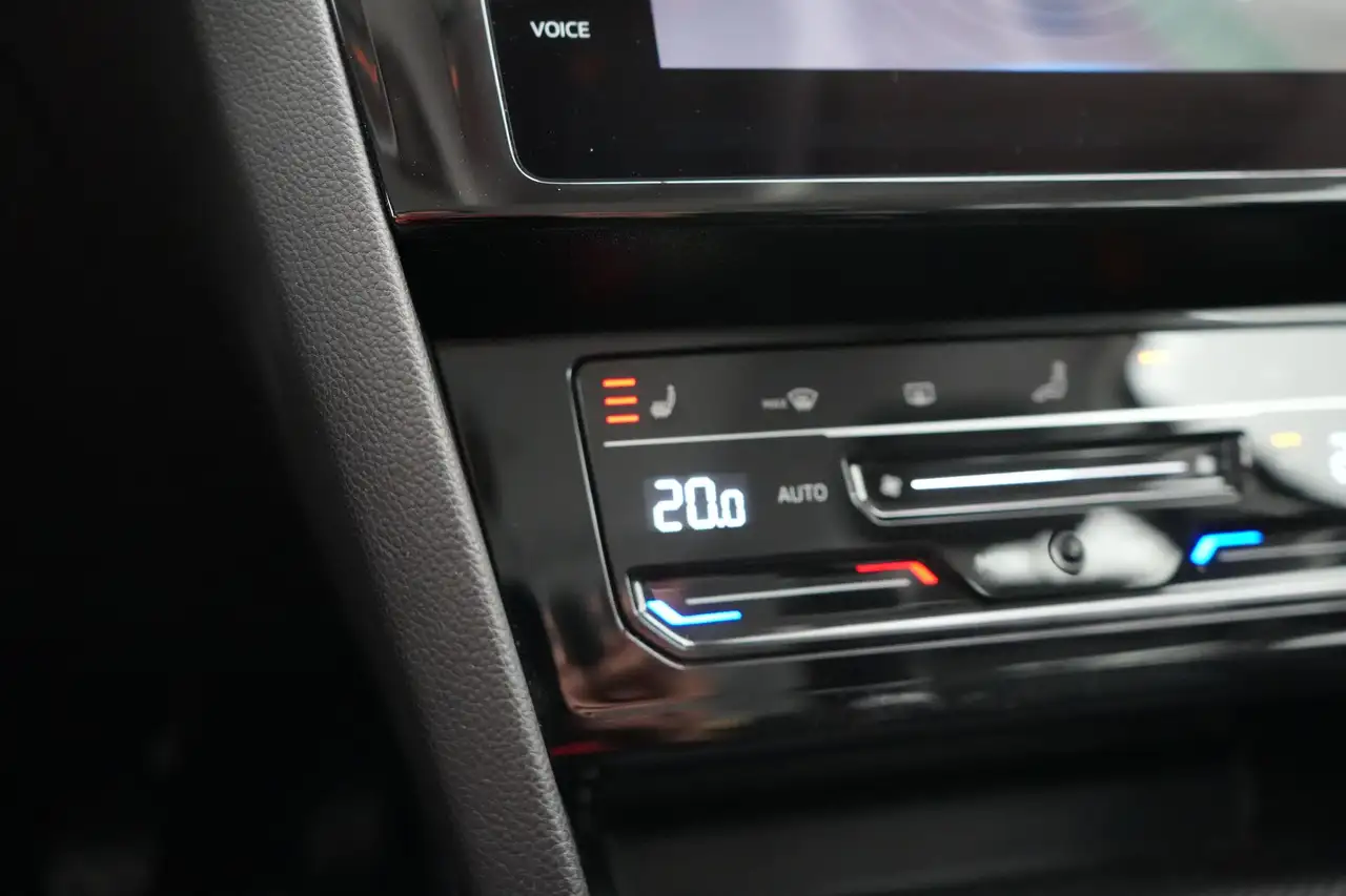 Volkswagen Passat 2.0 TDi SCR Style Business LEDER/CUIR LED GPS PDC, миниатюра 27