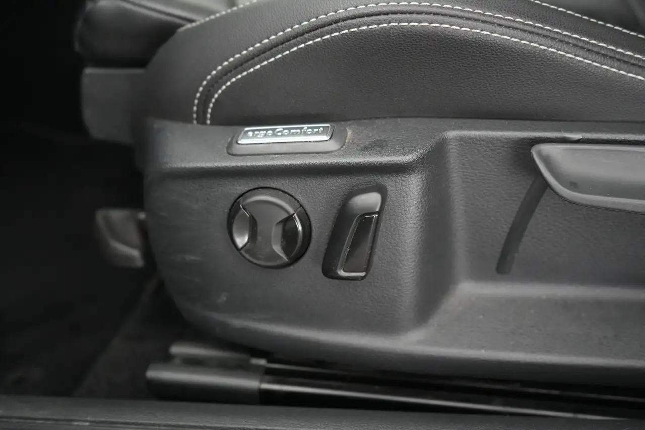 Volkswagen Passat 2.0 TDi SCR Style Business LEDER/CUIR LED GPS PDC, миниатюра 25