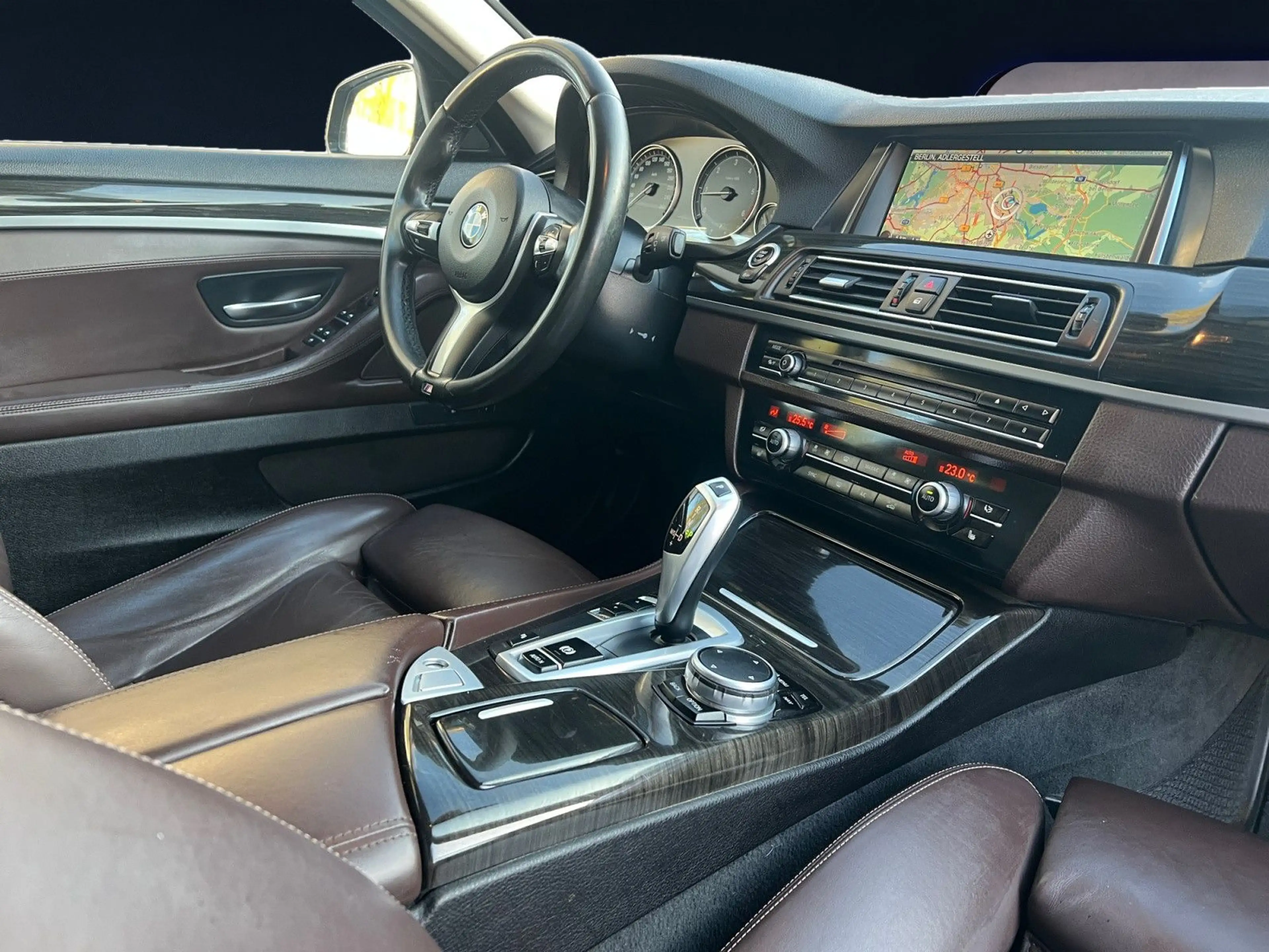 BMW 525 d Touring/Automatik/Sport — photo 15