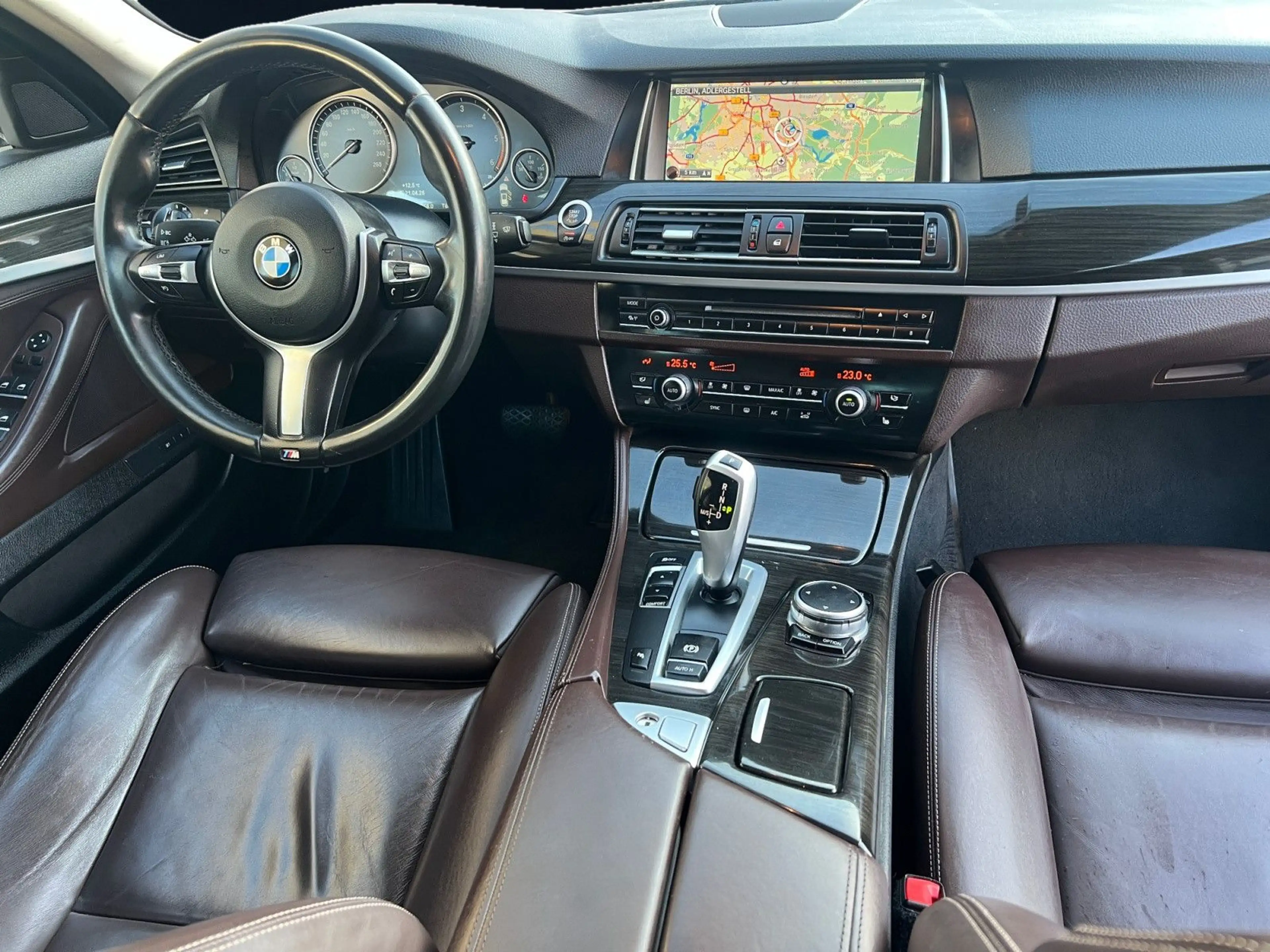 BMW 525 d Touring/Automatik/Sport — photo 14
