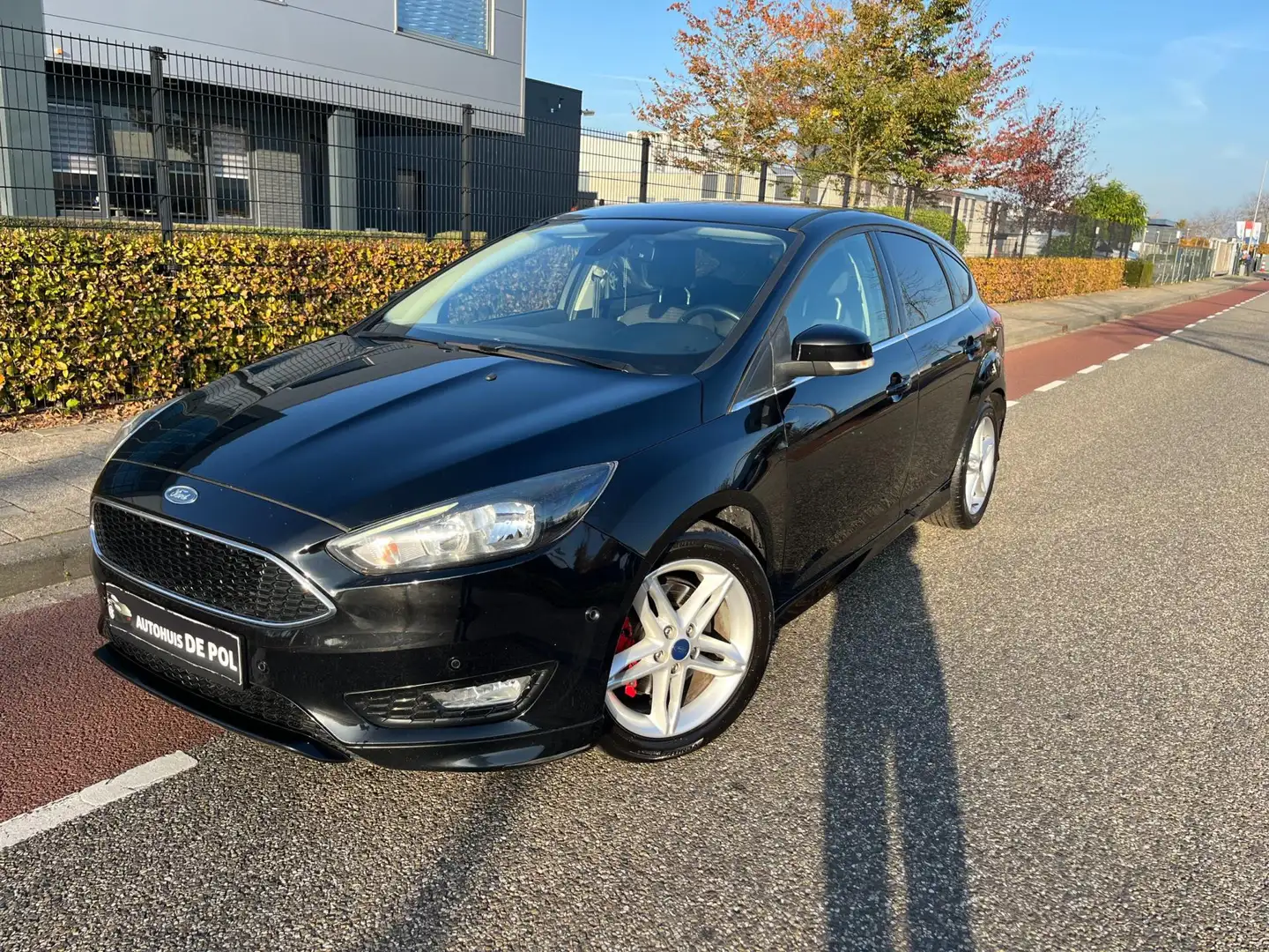 Ford Focus 1.5 ST-Line Cruise/Climate-Control Multifunctionee Zwart - 1