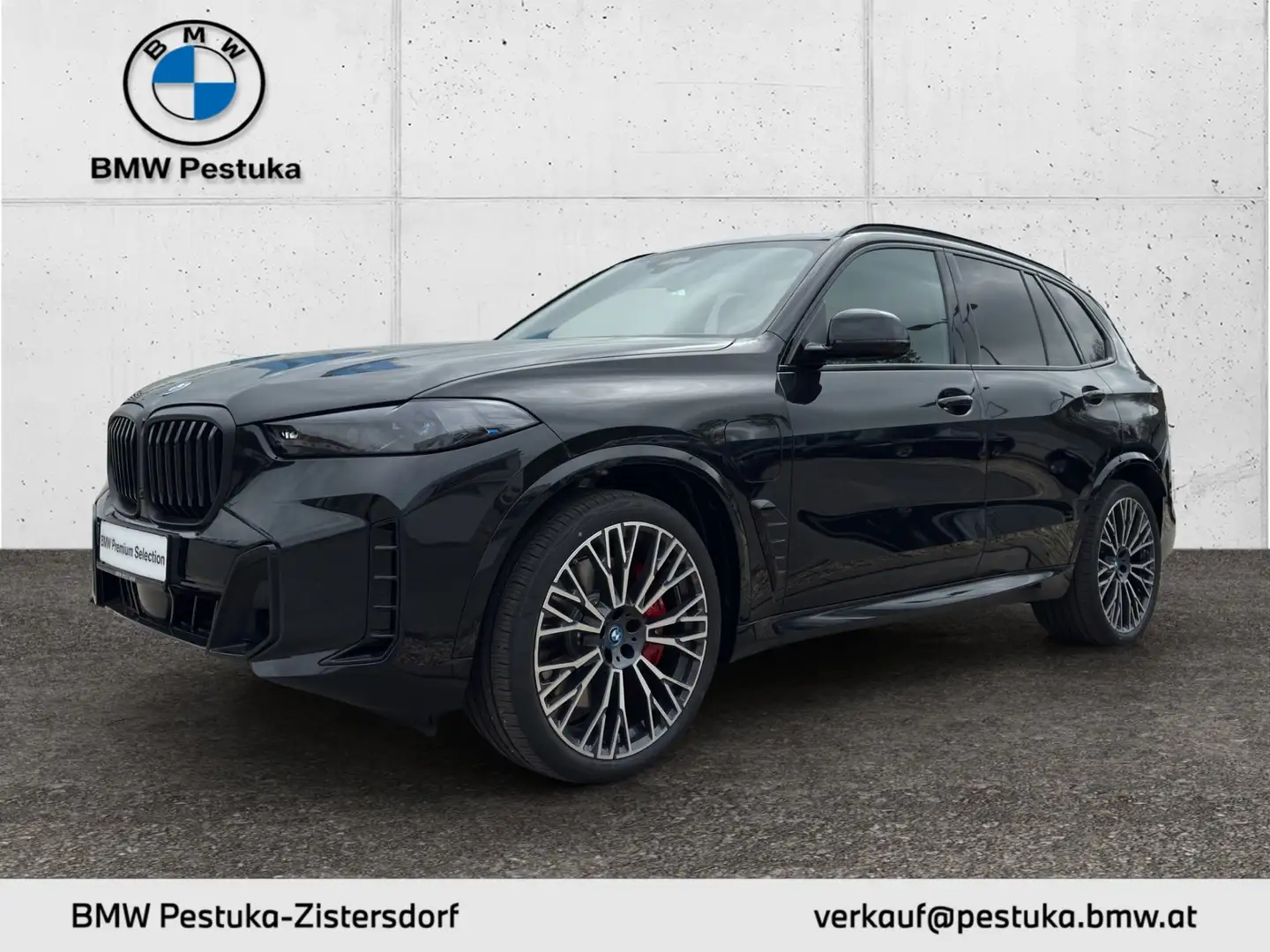 BMW X5 X5 xDrive50e Schwarz - 1