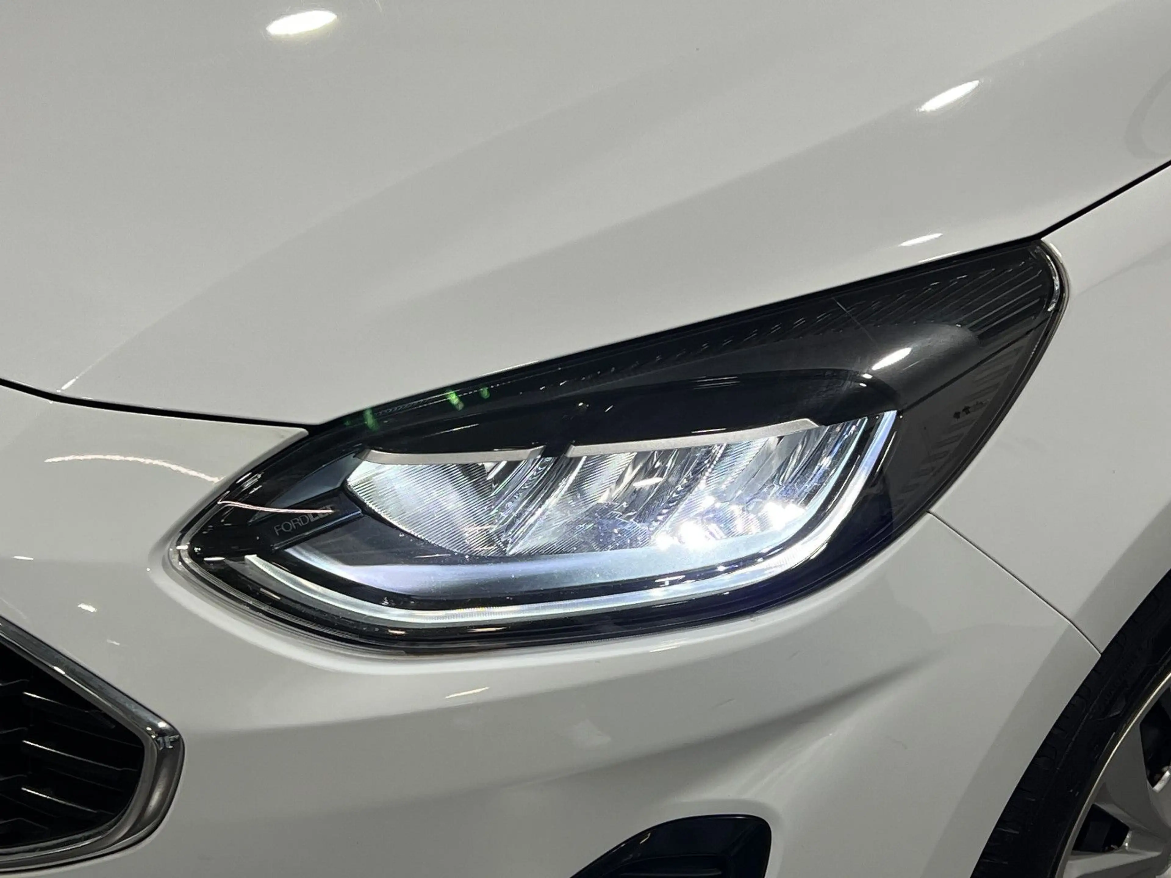 Ford Fiesta 1.1 **LED*SHZ*Tempomat*Klima** — photo 2