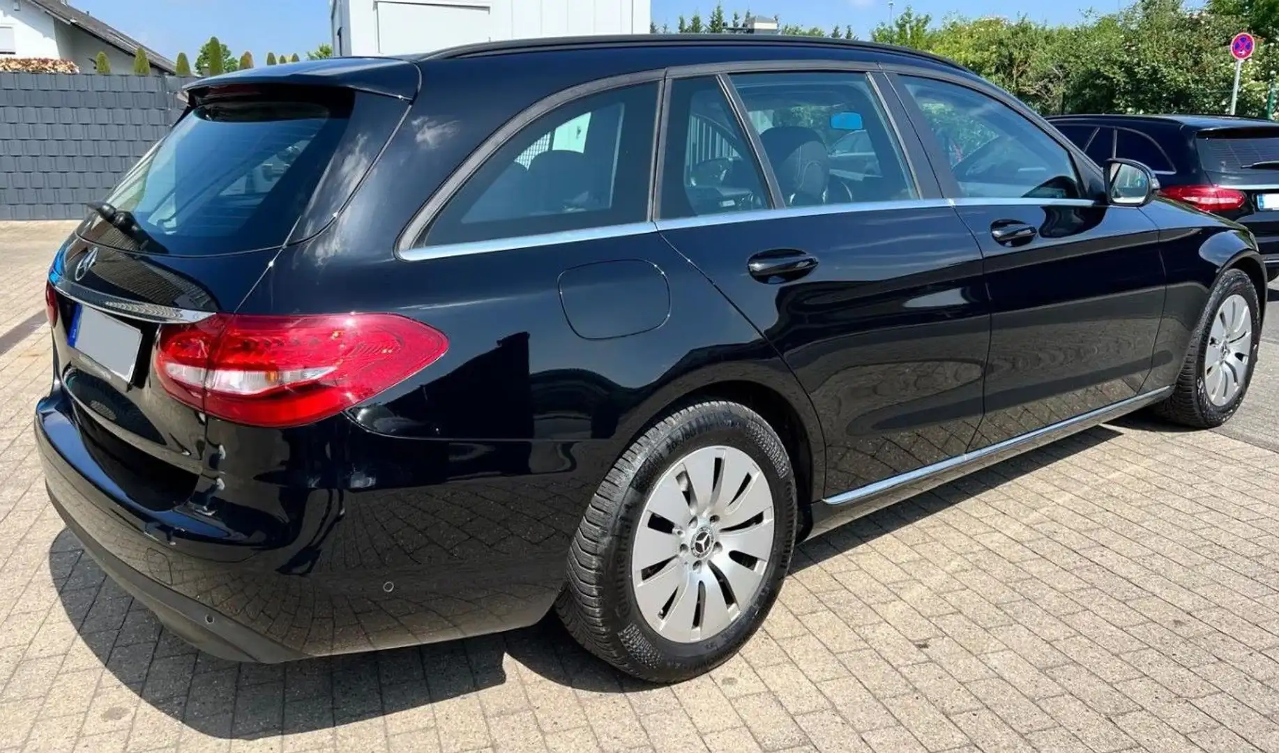 Mercedes-Benz C 200 C -Klasse T-Modell C 200 T d Schwarz - 1