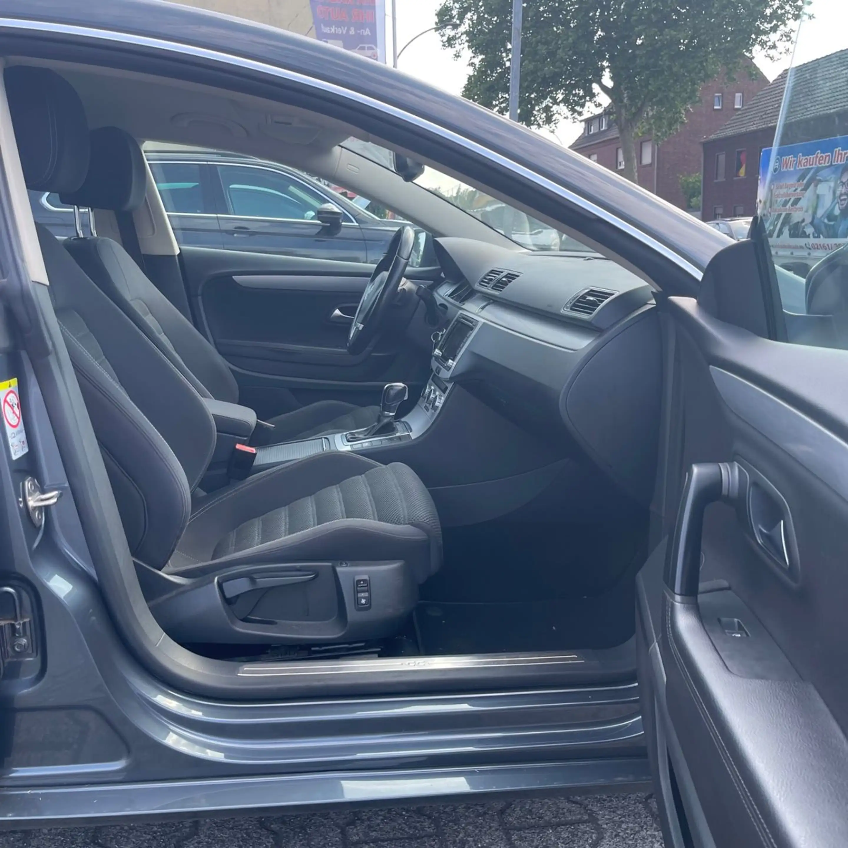 Volkswagen CC 2.0 TDI Automatik Massage Sitze Navi Kamera — photo 13