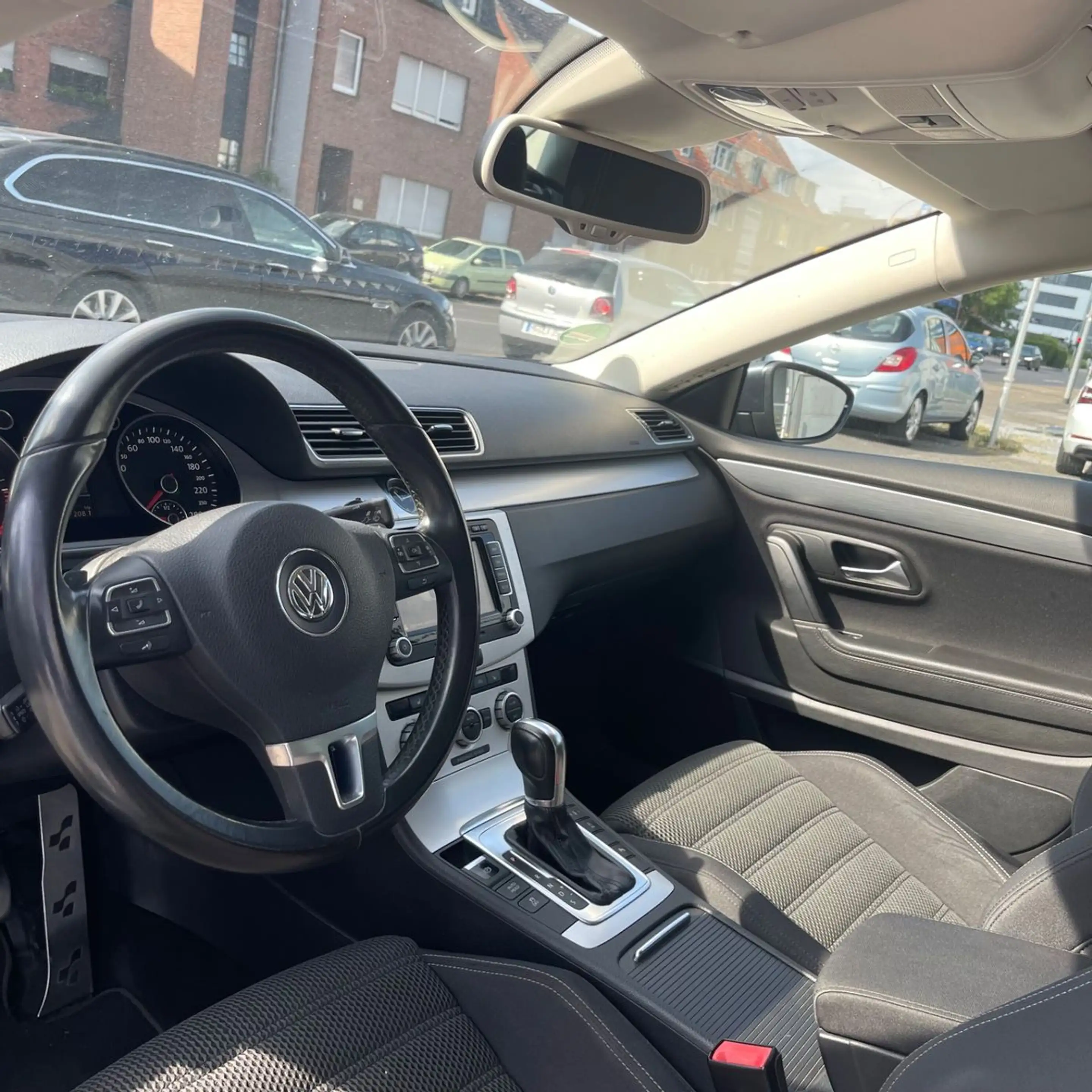 Volkswagen CC 2.0 TDI Automatik Massage Sitze Navi Kamera — photo 10