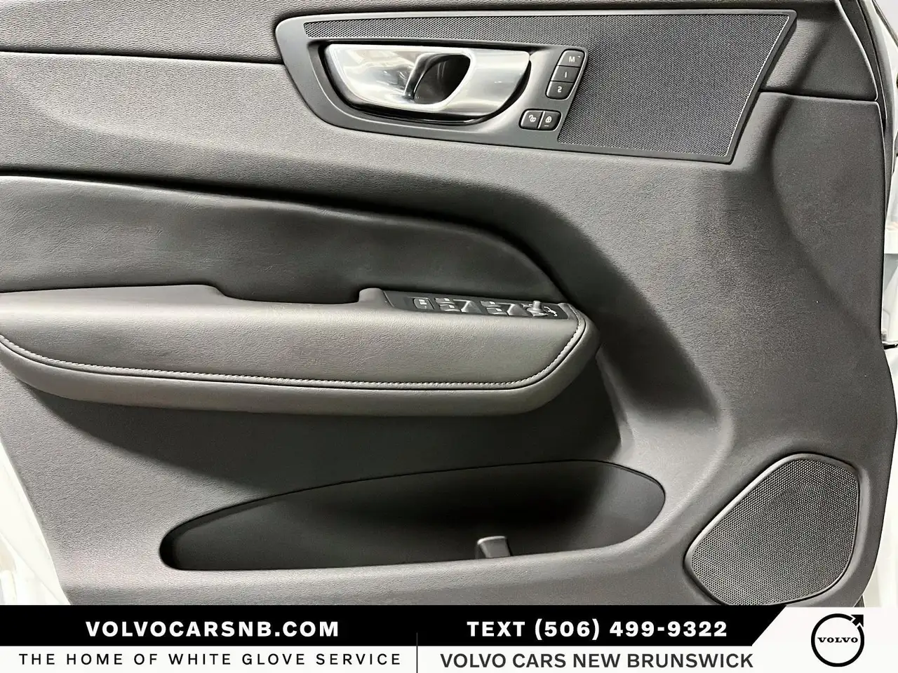 Volvo XC60 снимка Volvo XC60