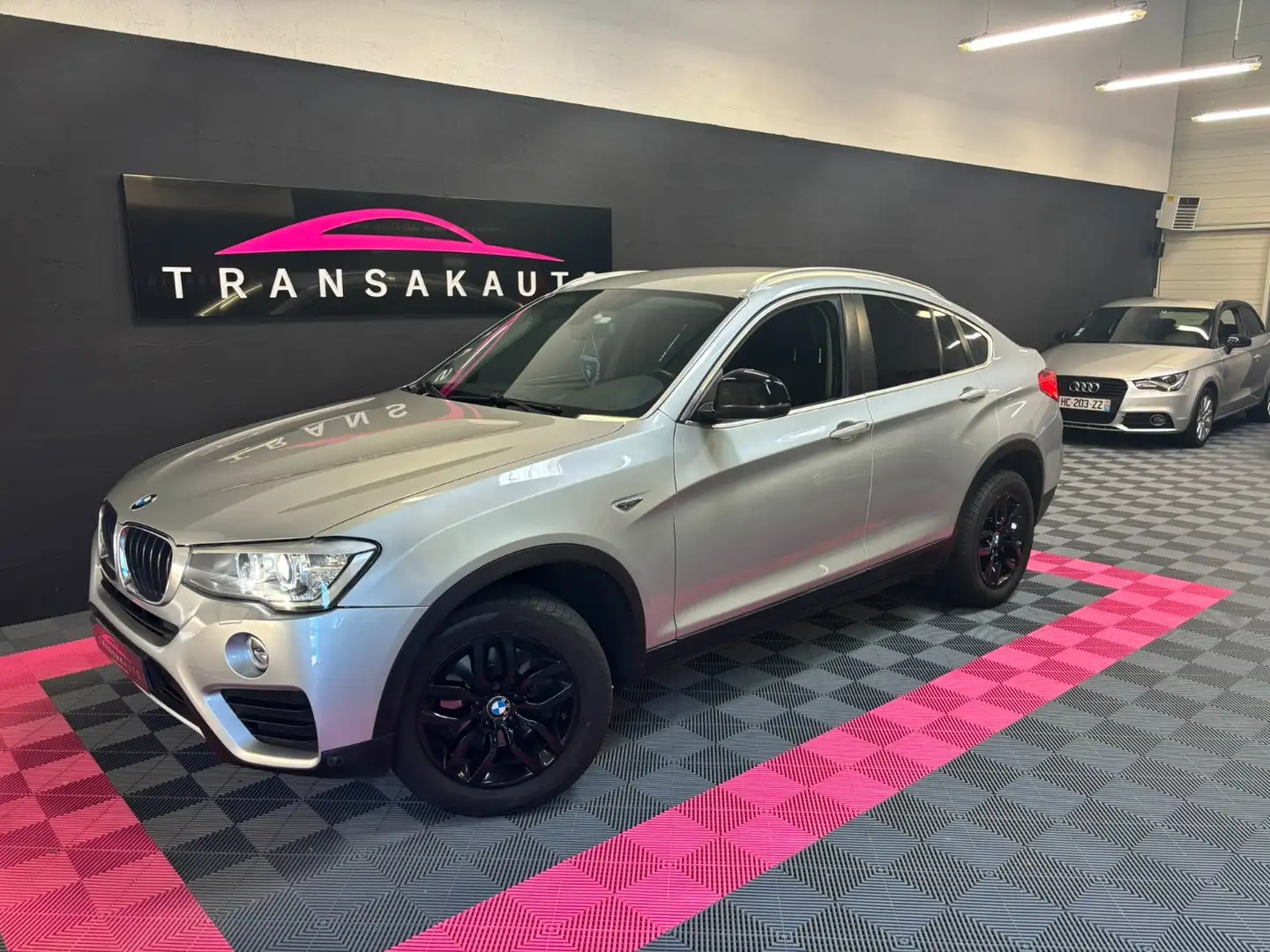 BMW X4 M Sport A Grau - 1