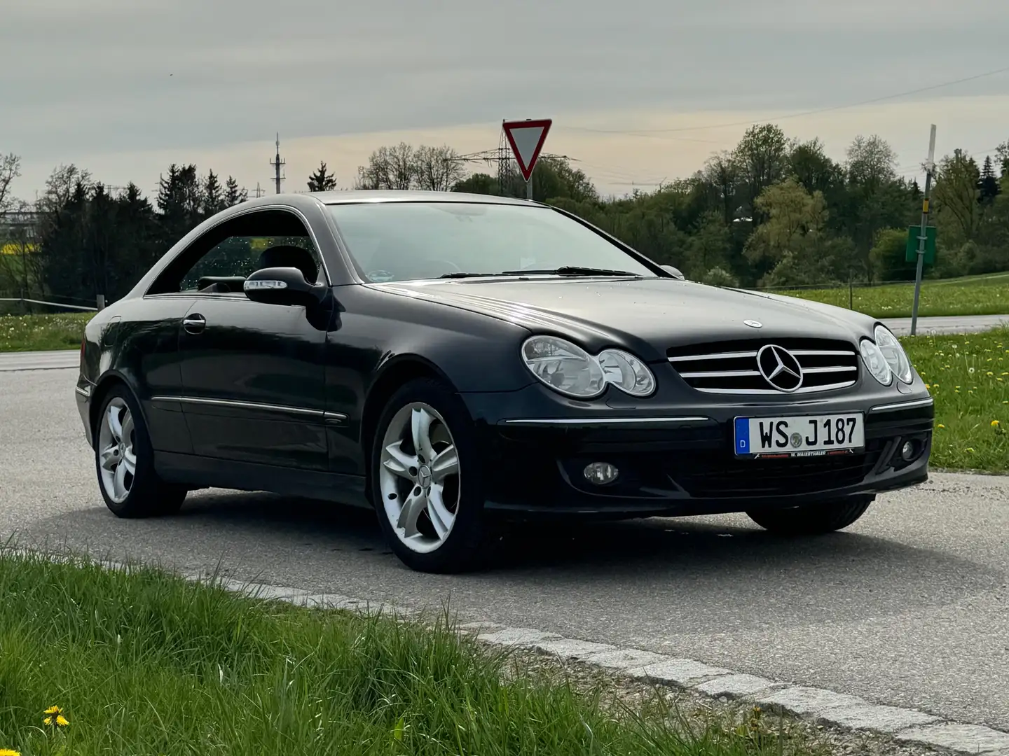 Mercedes-Benz CLK 320 CLK Coupe 320 CDI 7G-TRONIC Avantgarde Noir - 1