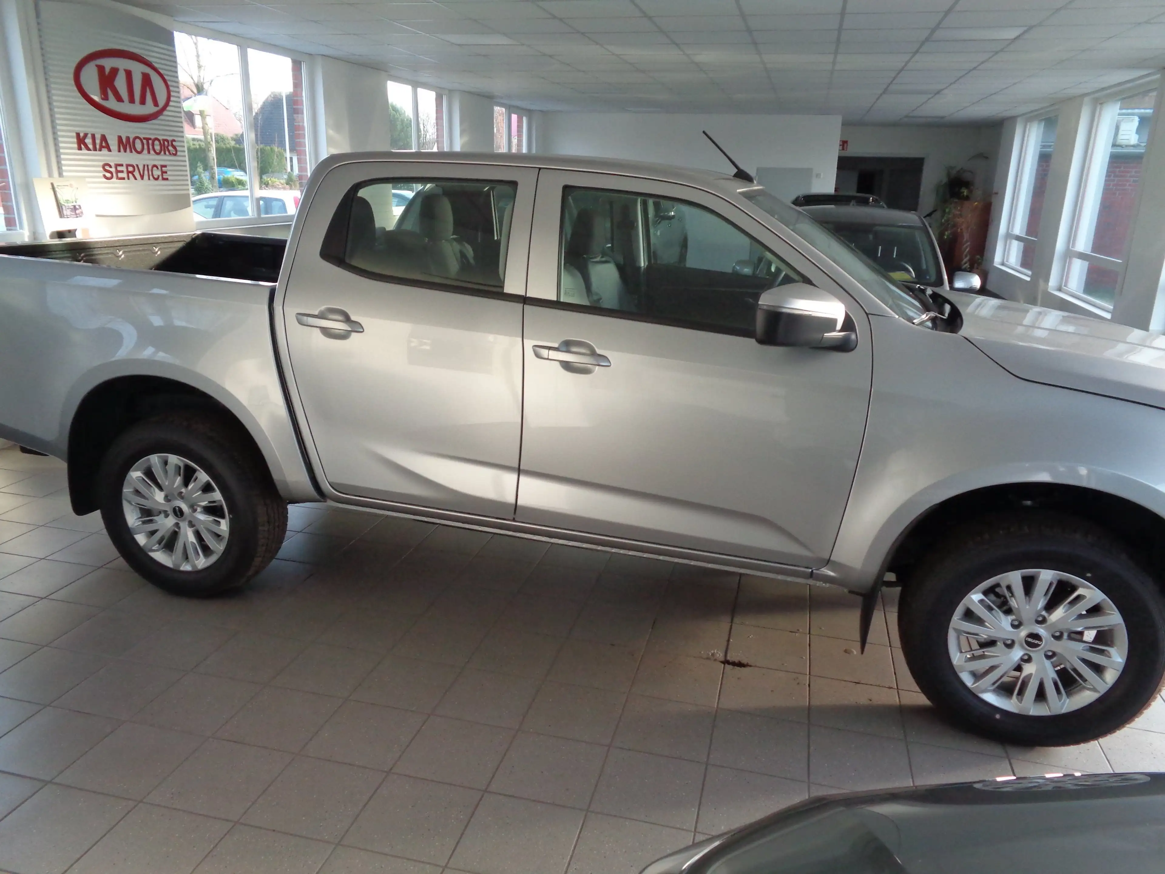 Isuzu D-Max D-Max Double Cab 4WD Autm. LS Modell 2026 — photo 3