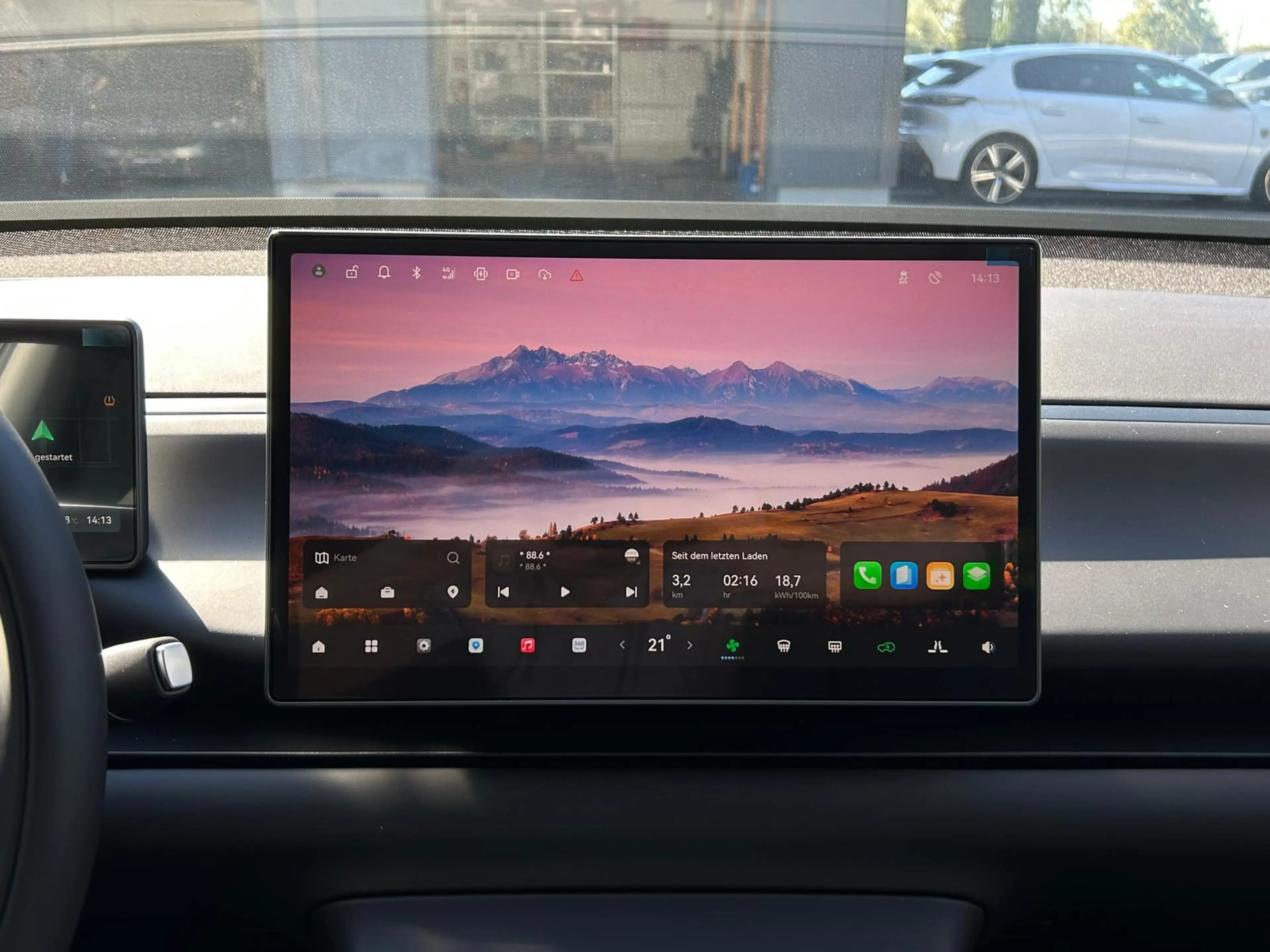 Leapmotor C10 Design ProMax BEV 81,9 kWh Navi*SHZ*Pano*Leder*360 — photo 11