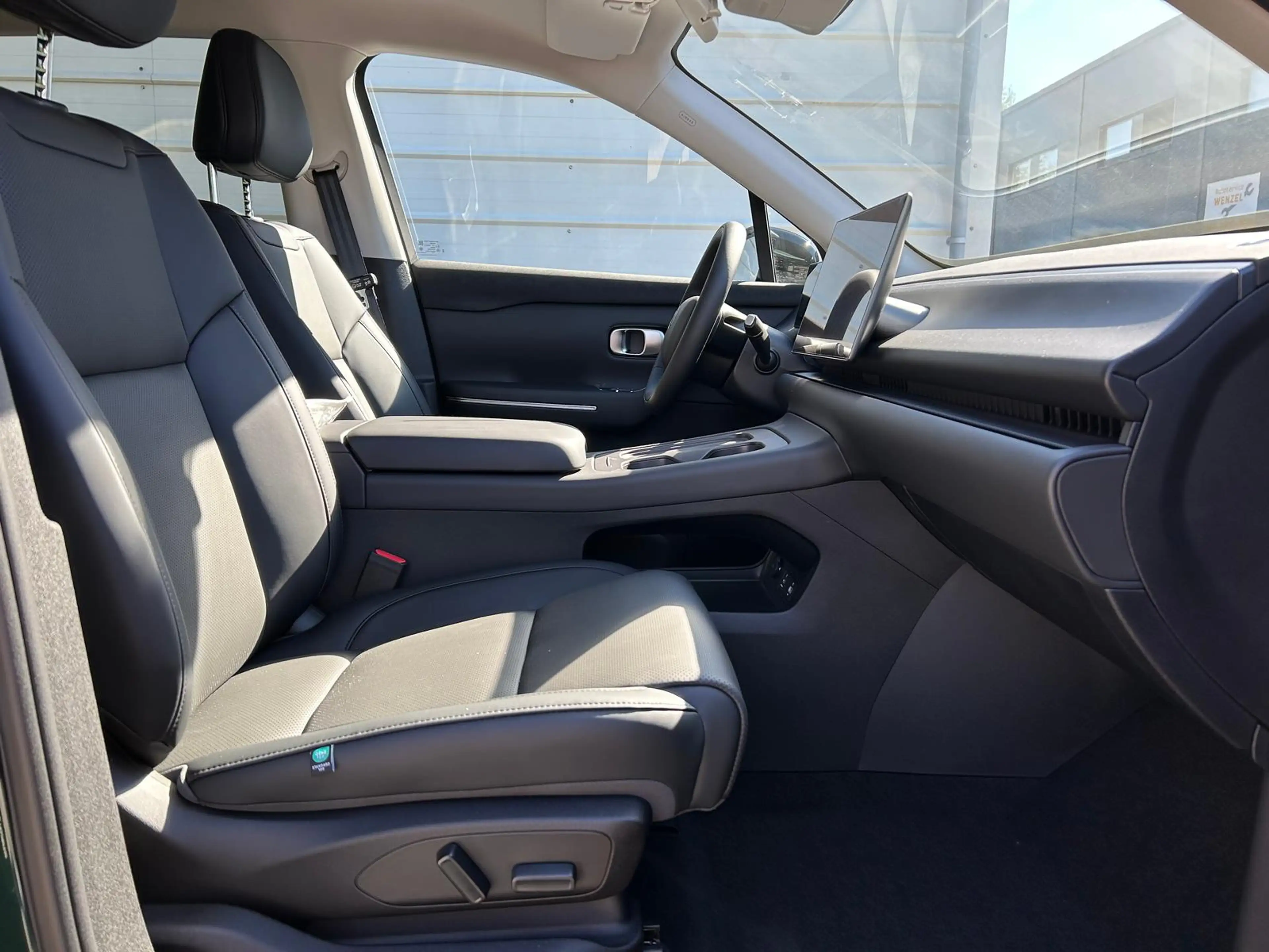 Leapmotor C10 Design ProMax BEV 81,9 kWh Navi*SHZ*Pano*Leder*360 — photo 13
