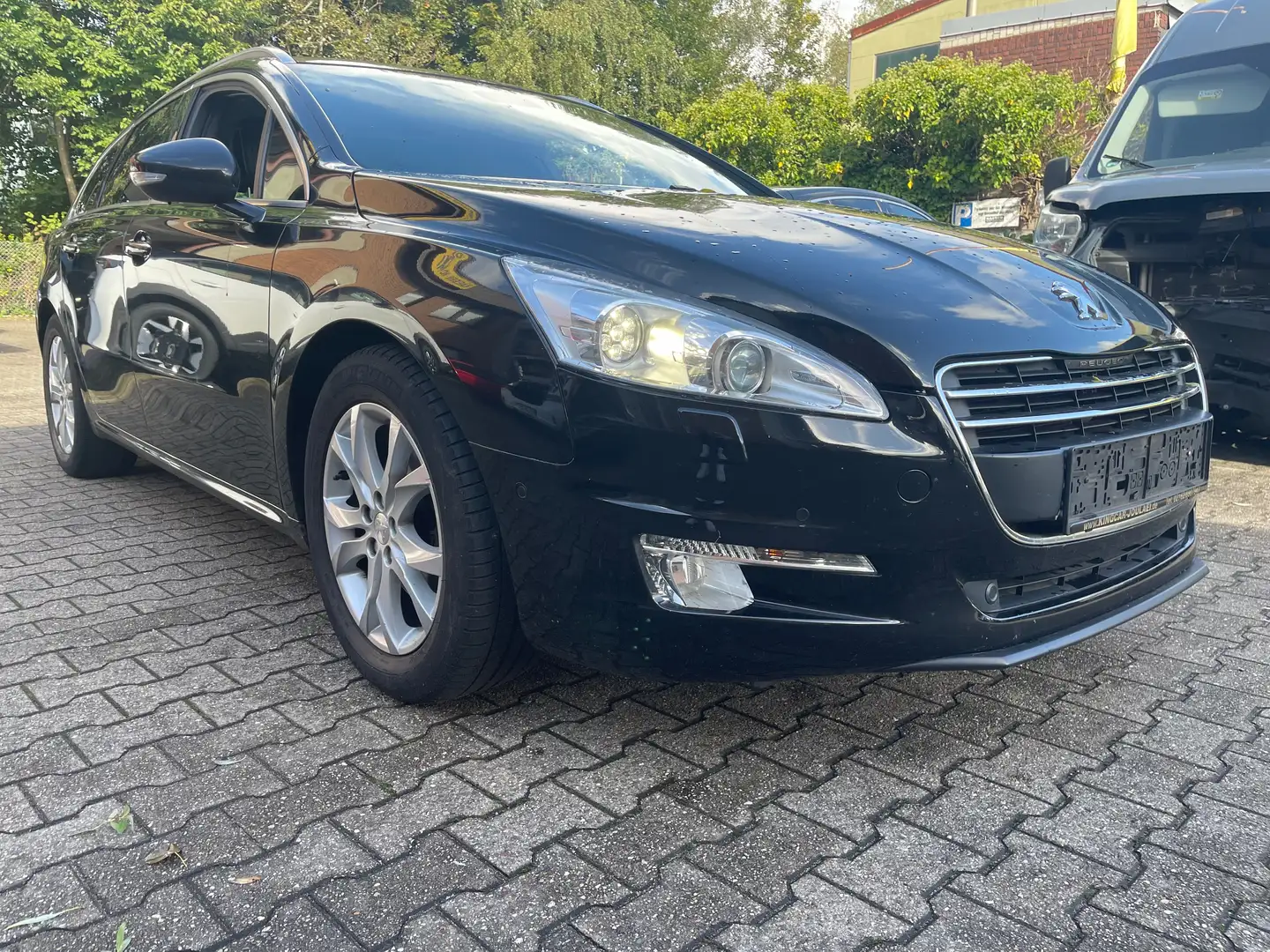 Peugeot 508 Allure +Navi+Xenon+Panorama+PDC+Klimaauto Schwarz - 2